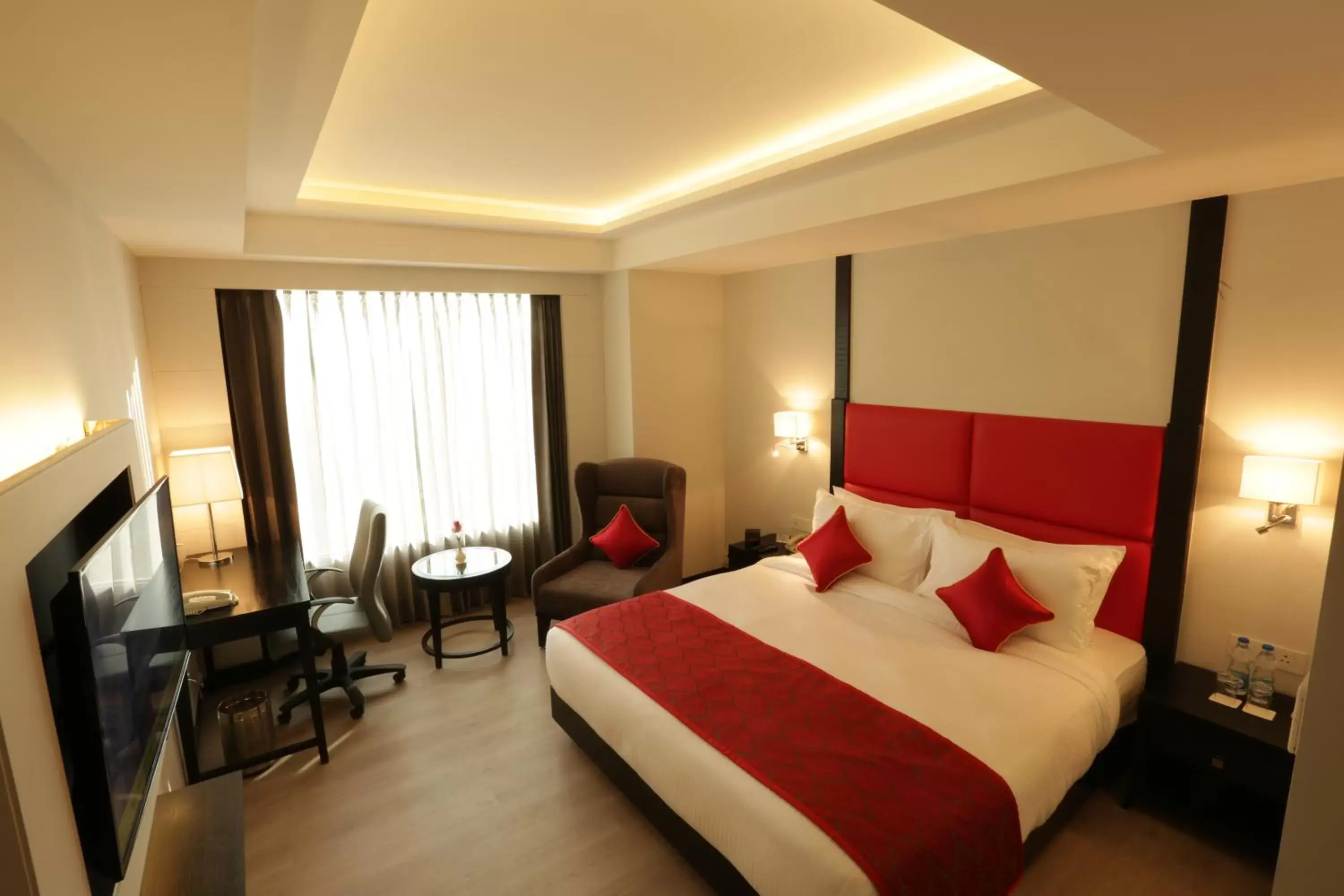 Photo of the whole room, Bed in Ramada Encore Jalandhar