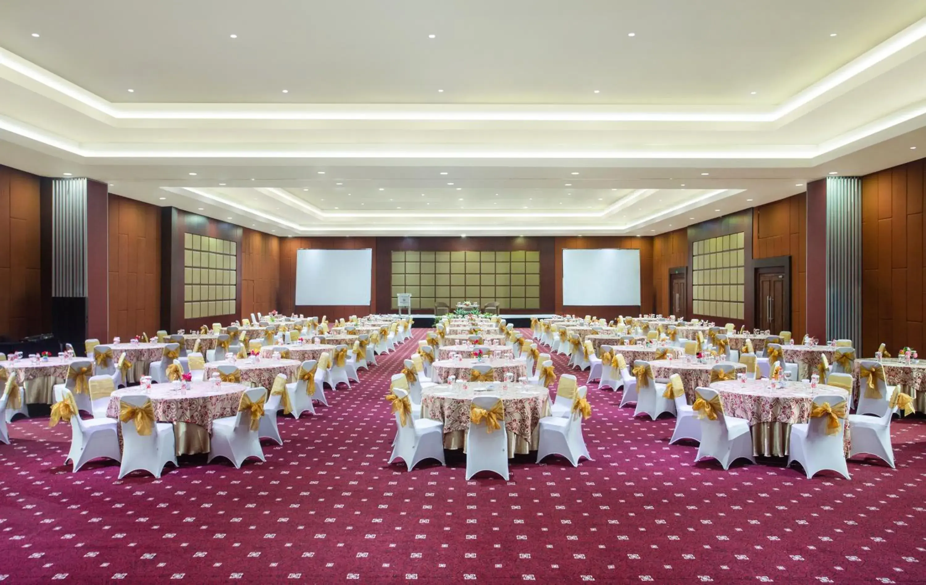 Banquet/Function facilities, Banquet Facilities in Merapi Merbabu Hotels
