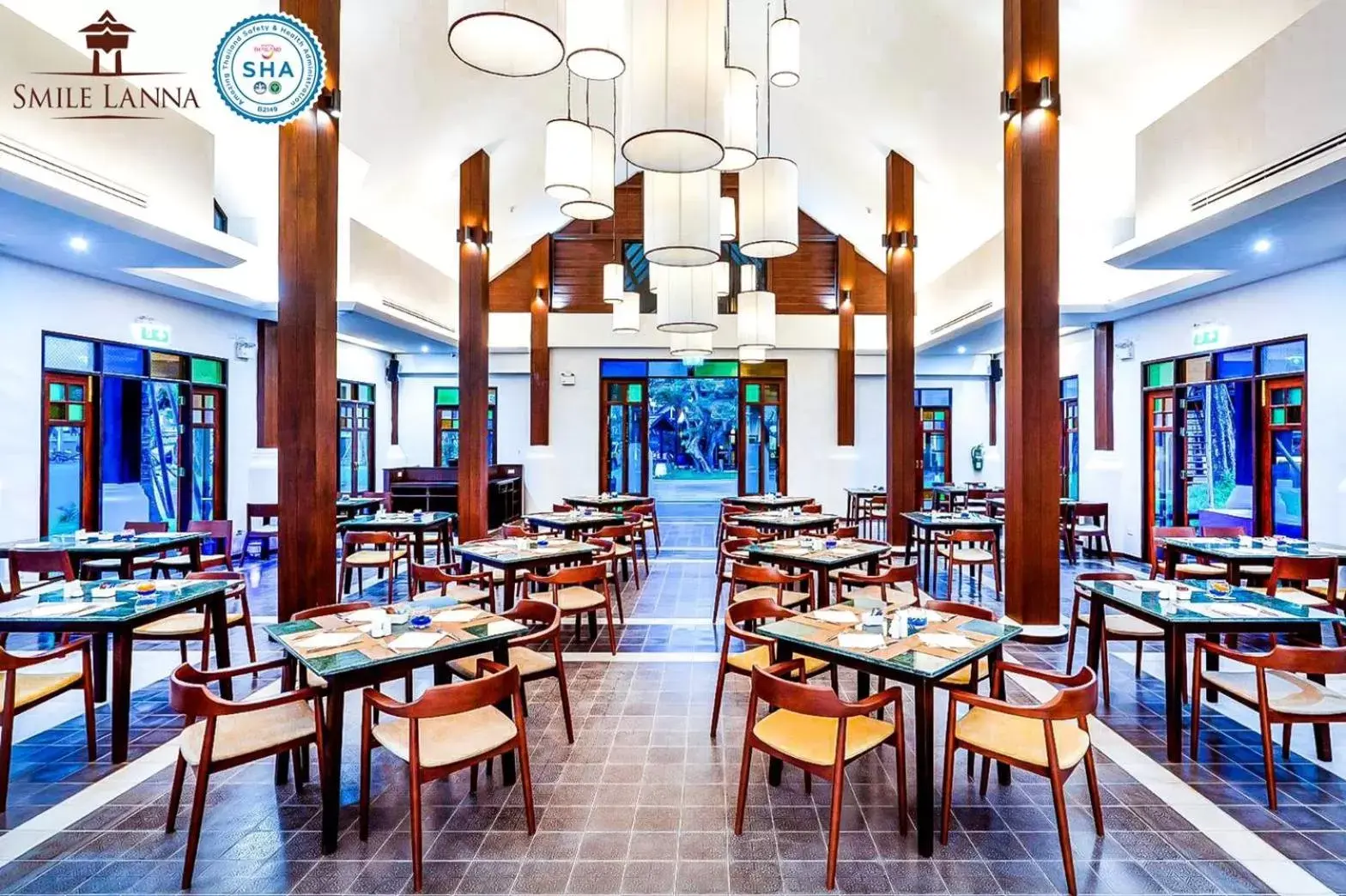 Restaurant/Places to Eat in Smile Lanna Hotel