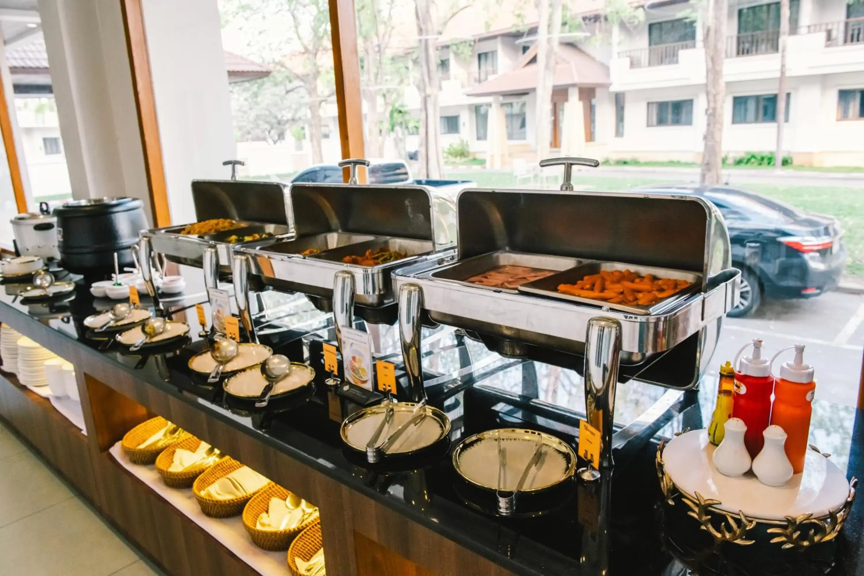 Buffet breakfast in President Hotel Udonthani