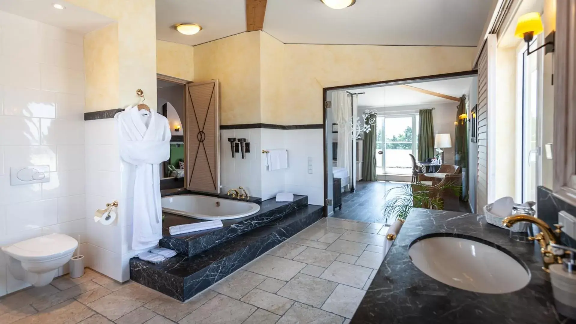 Bathroom in Hotel Hirschen in Freiburg-Lehen