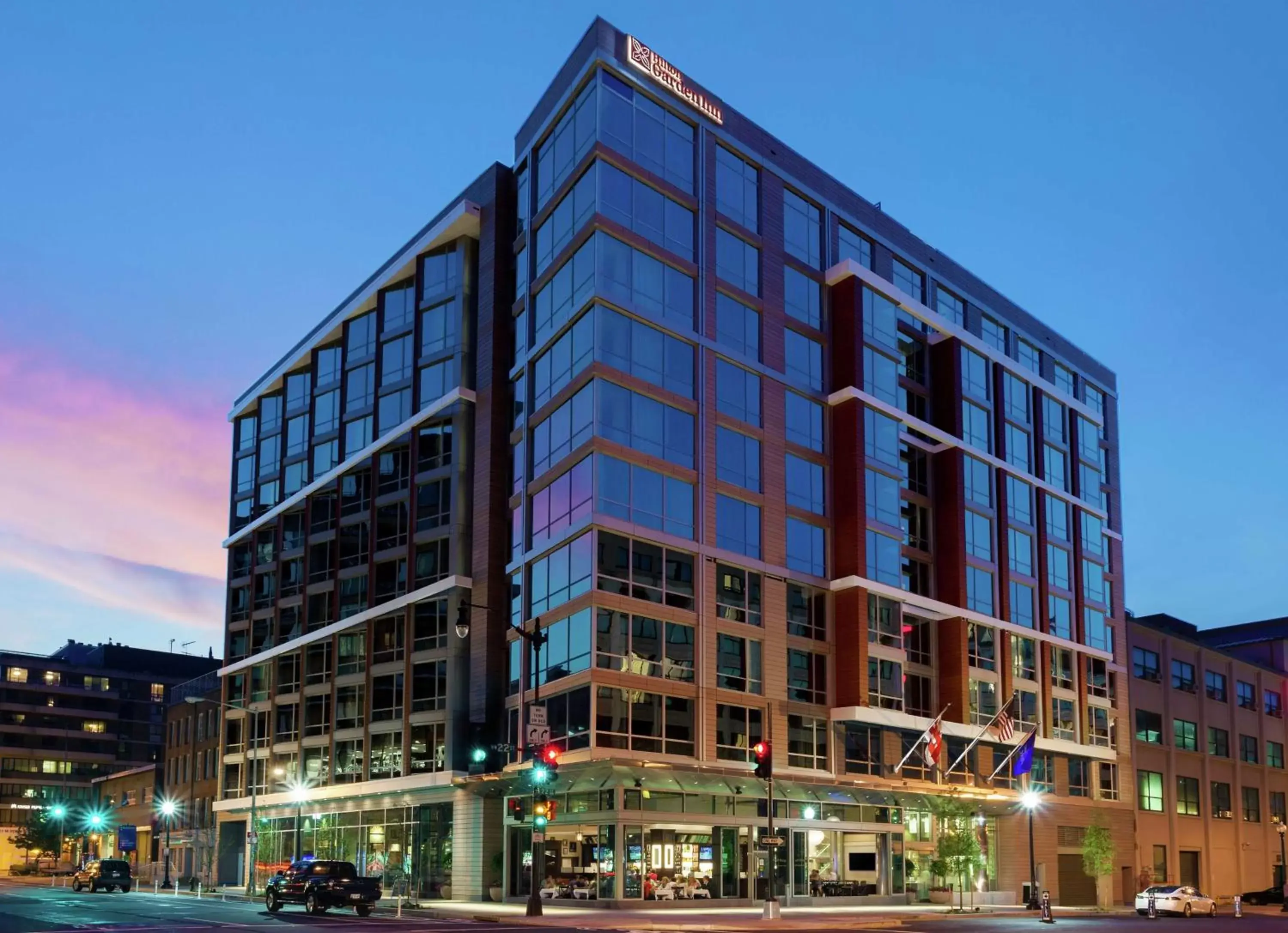 Property Building in Hilton Garden Inn Washington DC/Georgetown Area