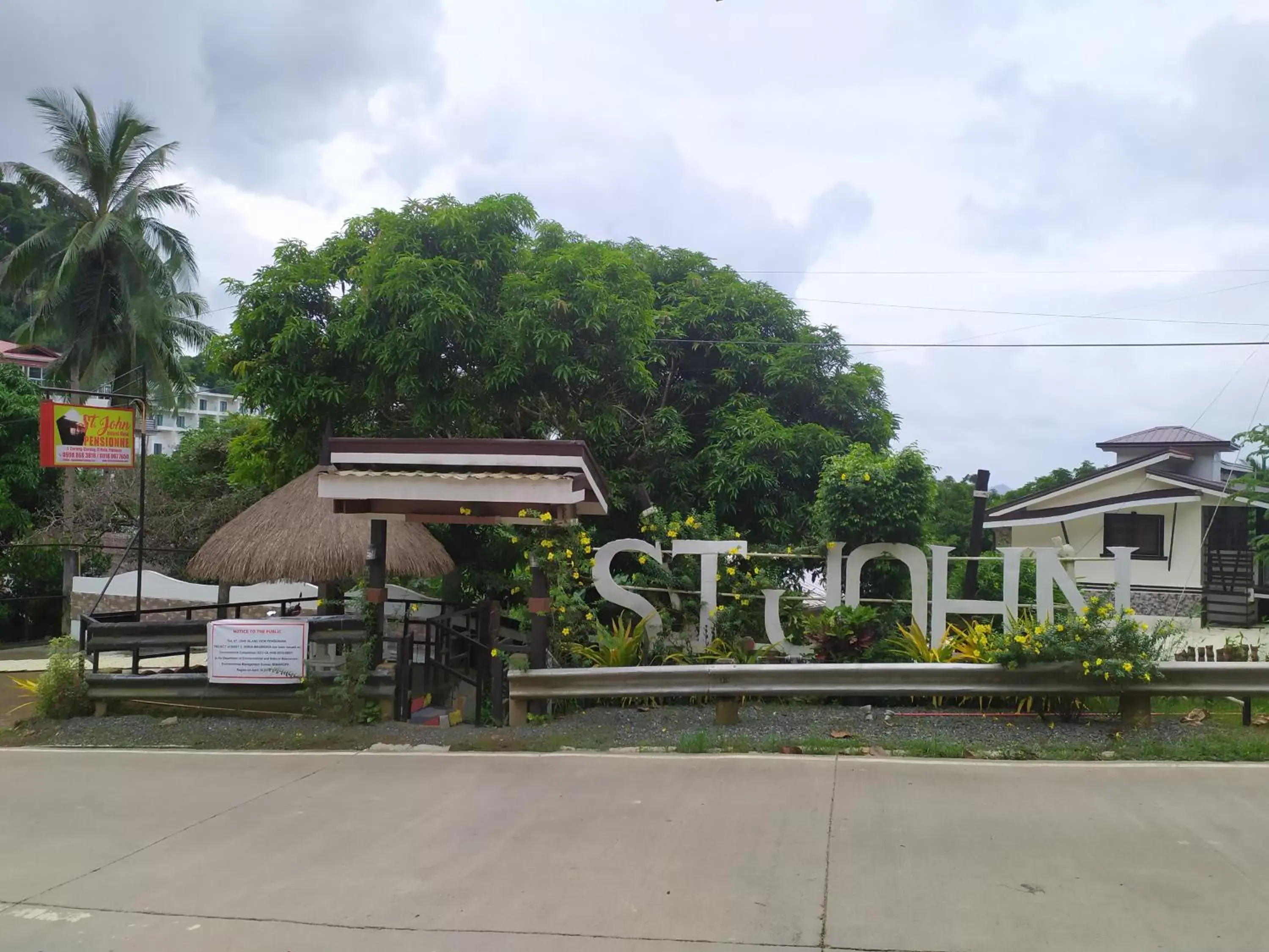 Property building in St. John Island View Pensionne Property building in St. John Island View Pensionne