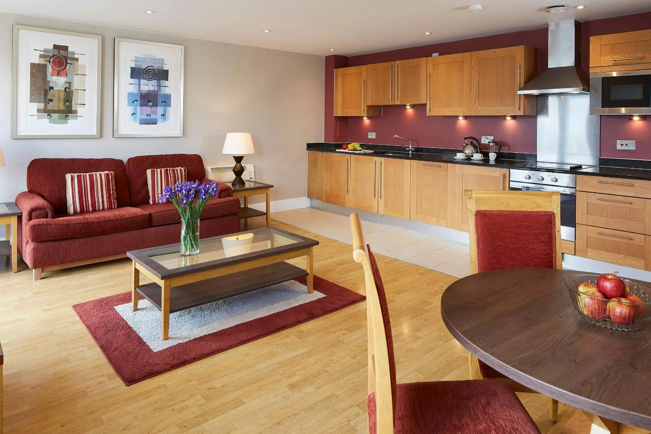 Living room, Kitchen/Kitchenette in Marlin Apartments Commercial Road - Limehouse