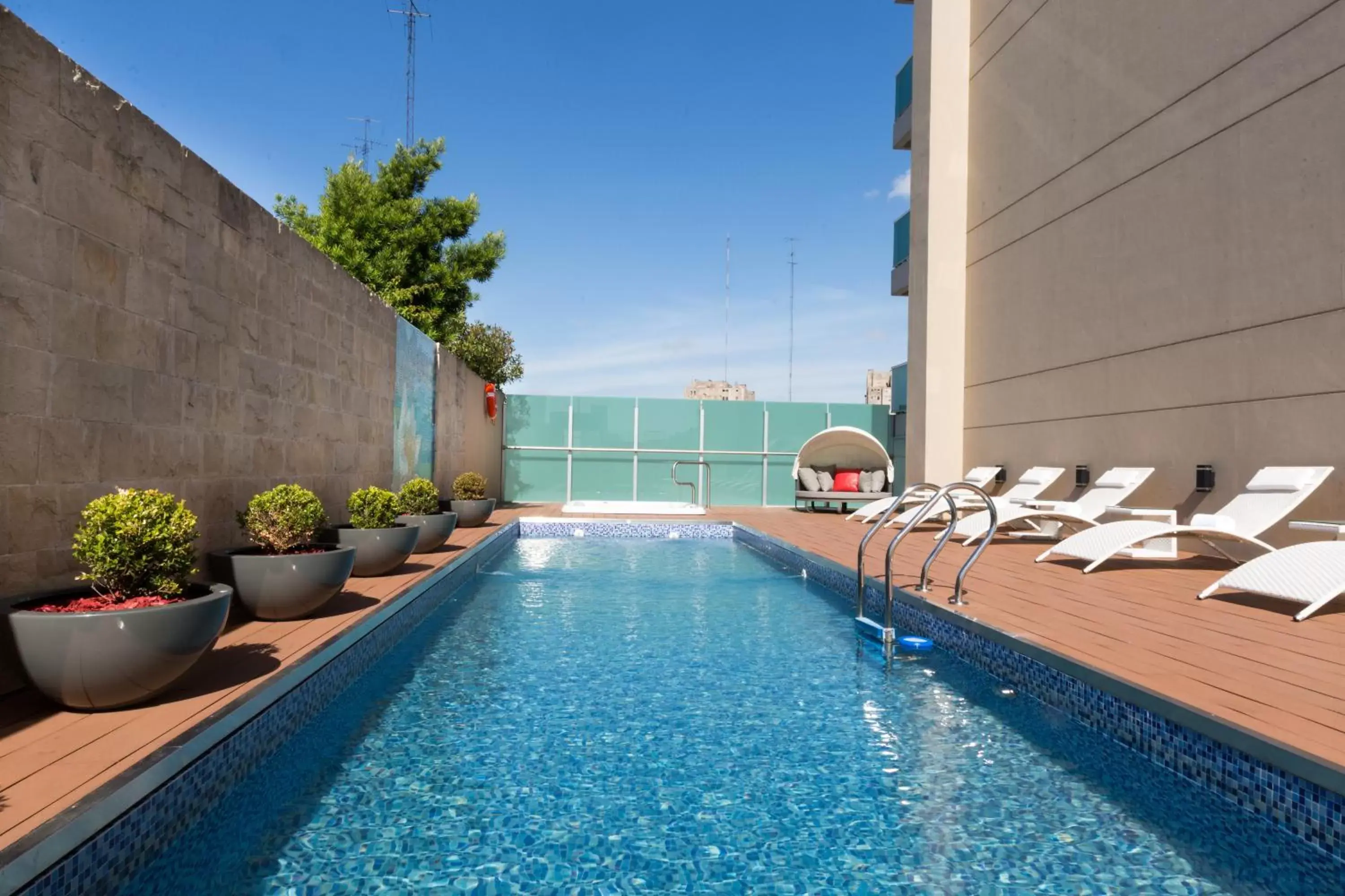 Swimming Pool in Palladio Hotel Buenos Aires - MGallery