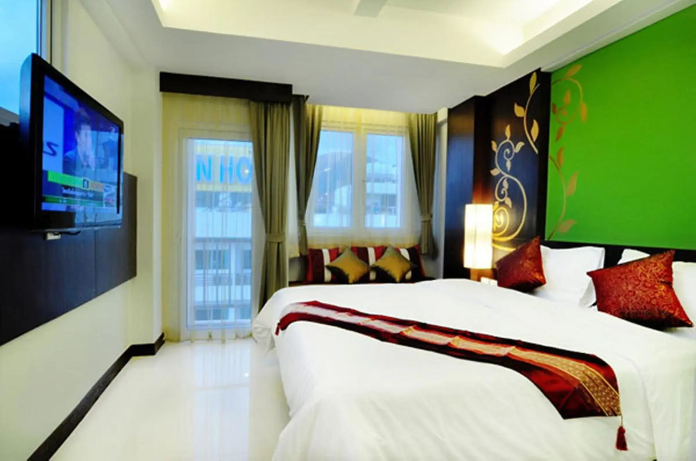 Bed in PS Hotel Phuket Patong - SHA Plus Bed in PS Hotel Phuket Patong - SHA Plus