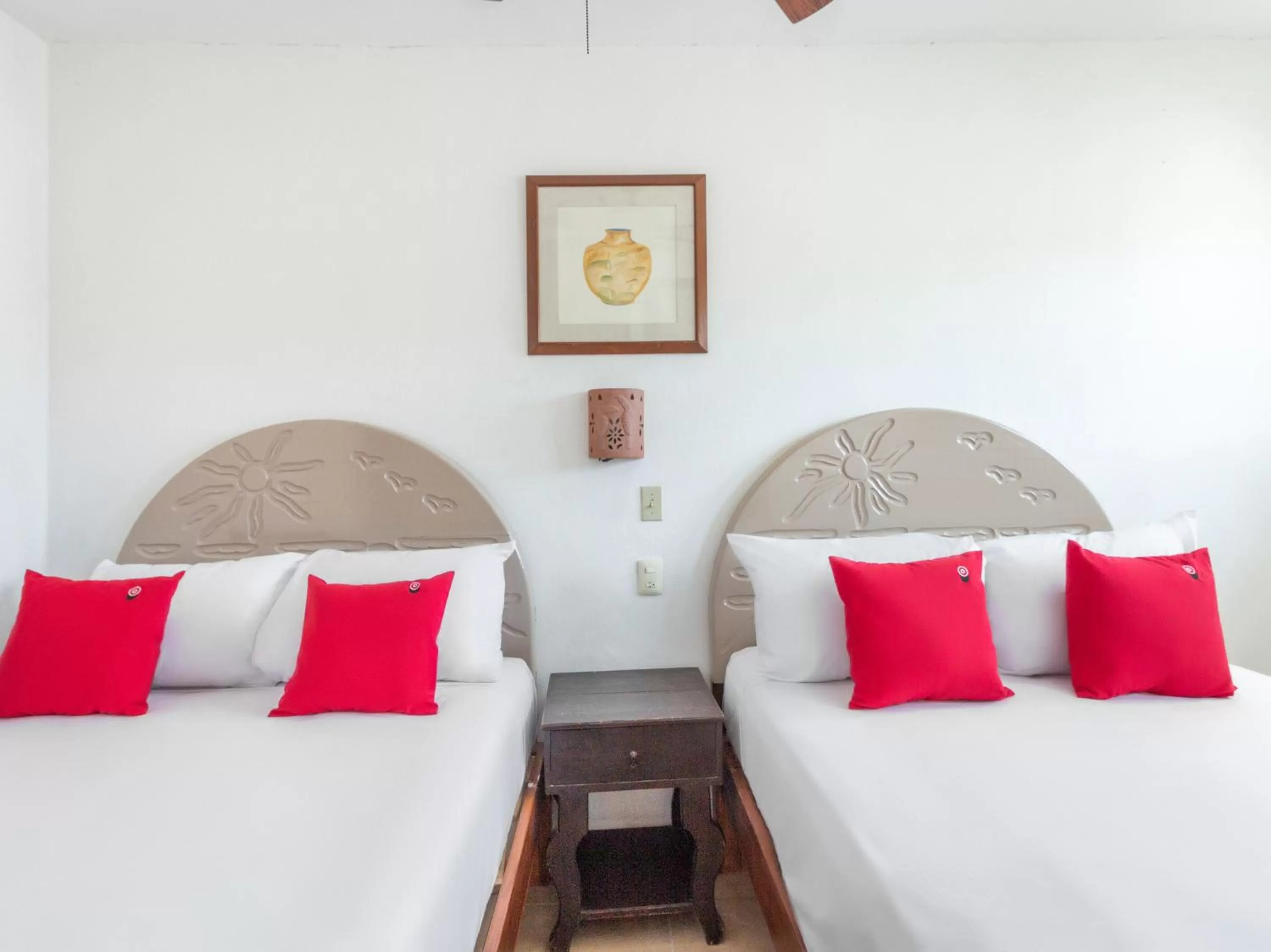 Photo of the whole room, Bed in Hotel Rath