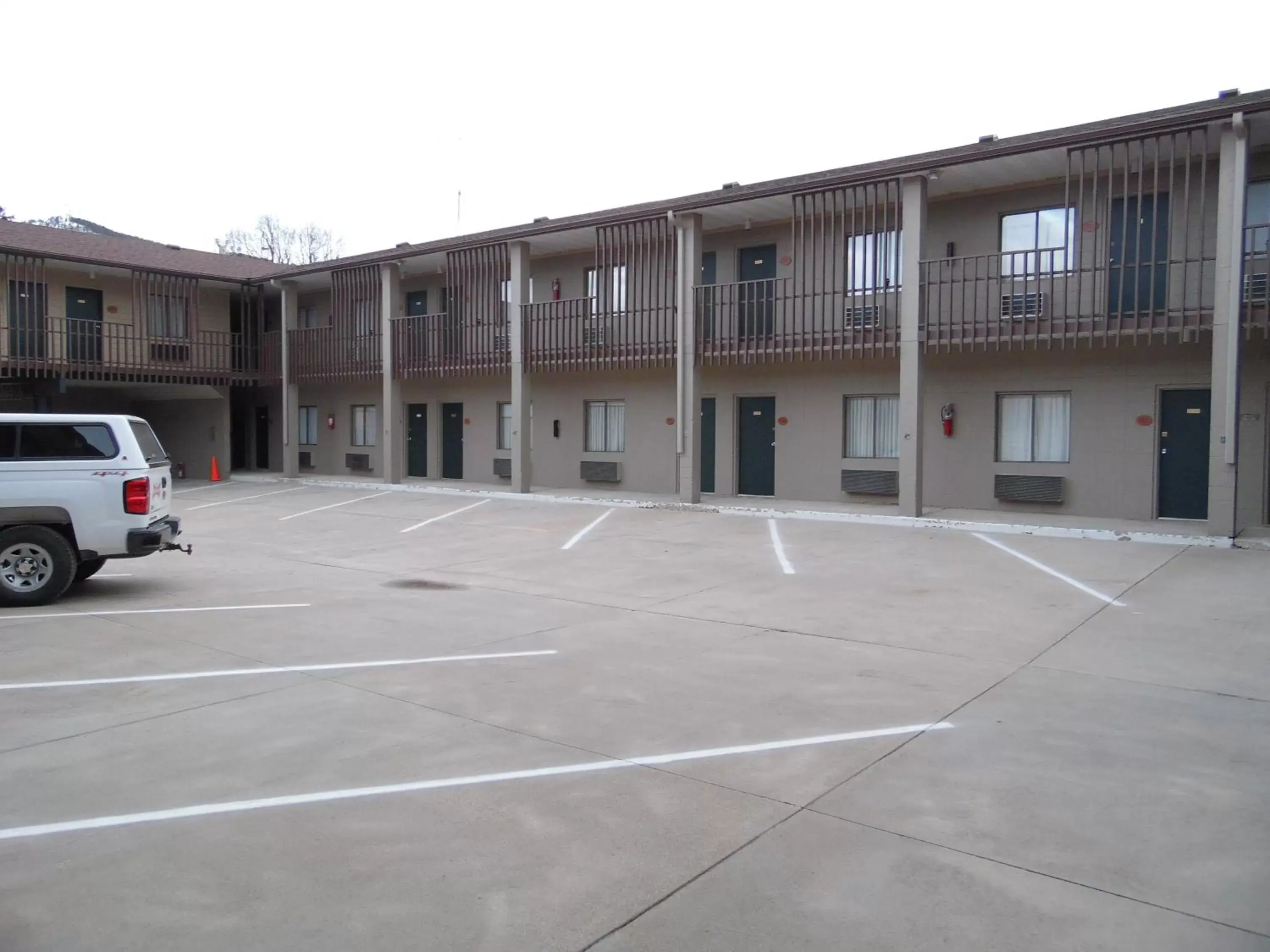 Area and facilities, Property Building in Bear Lodge Motel