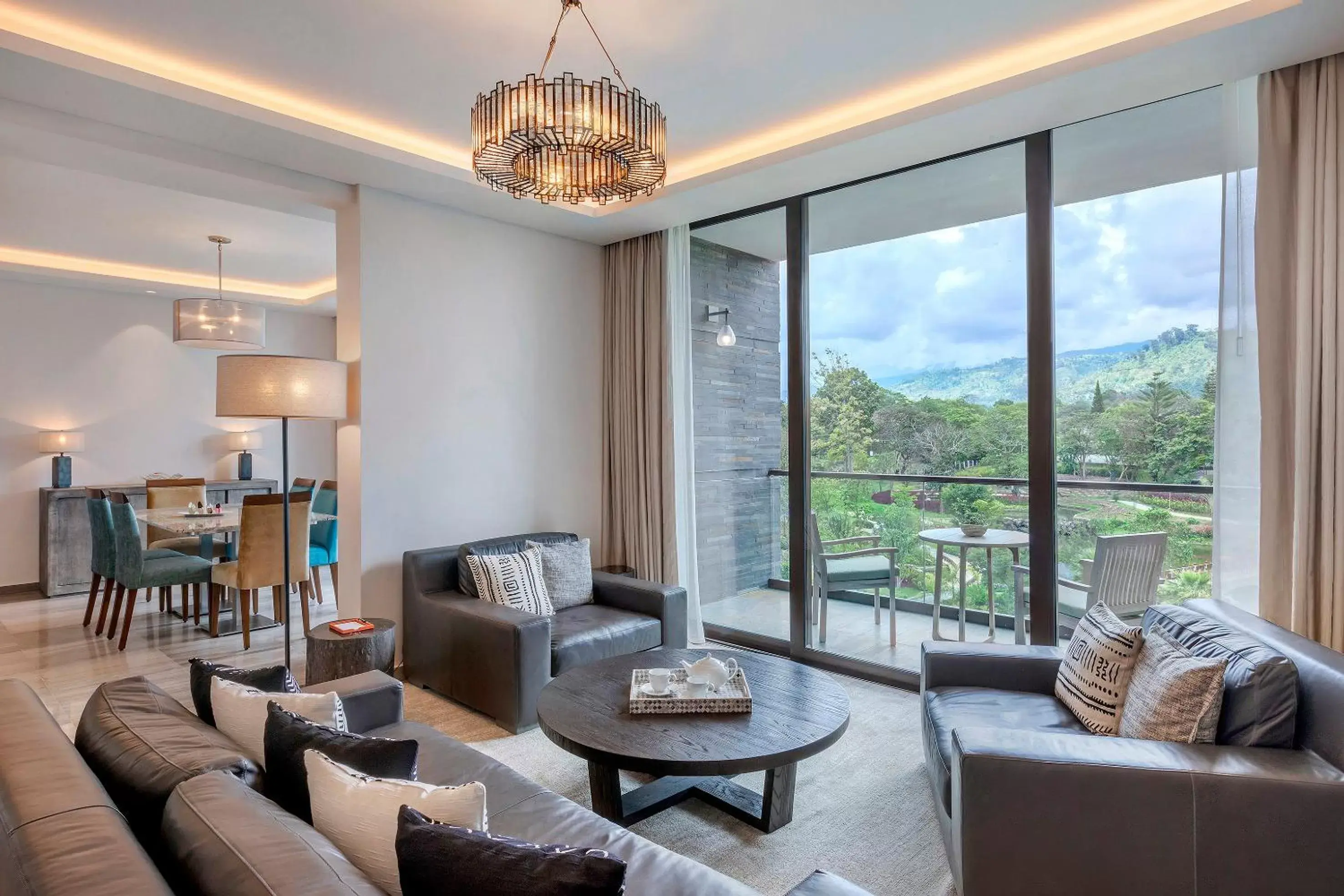 Bathroom, Seating Area in Gran Melia Arusha