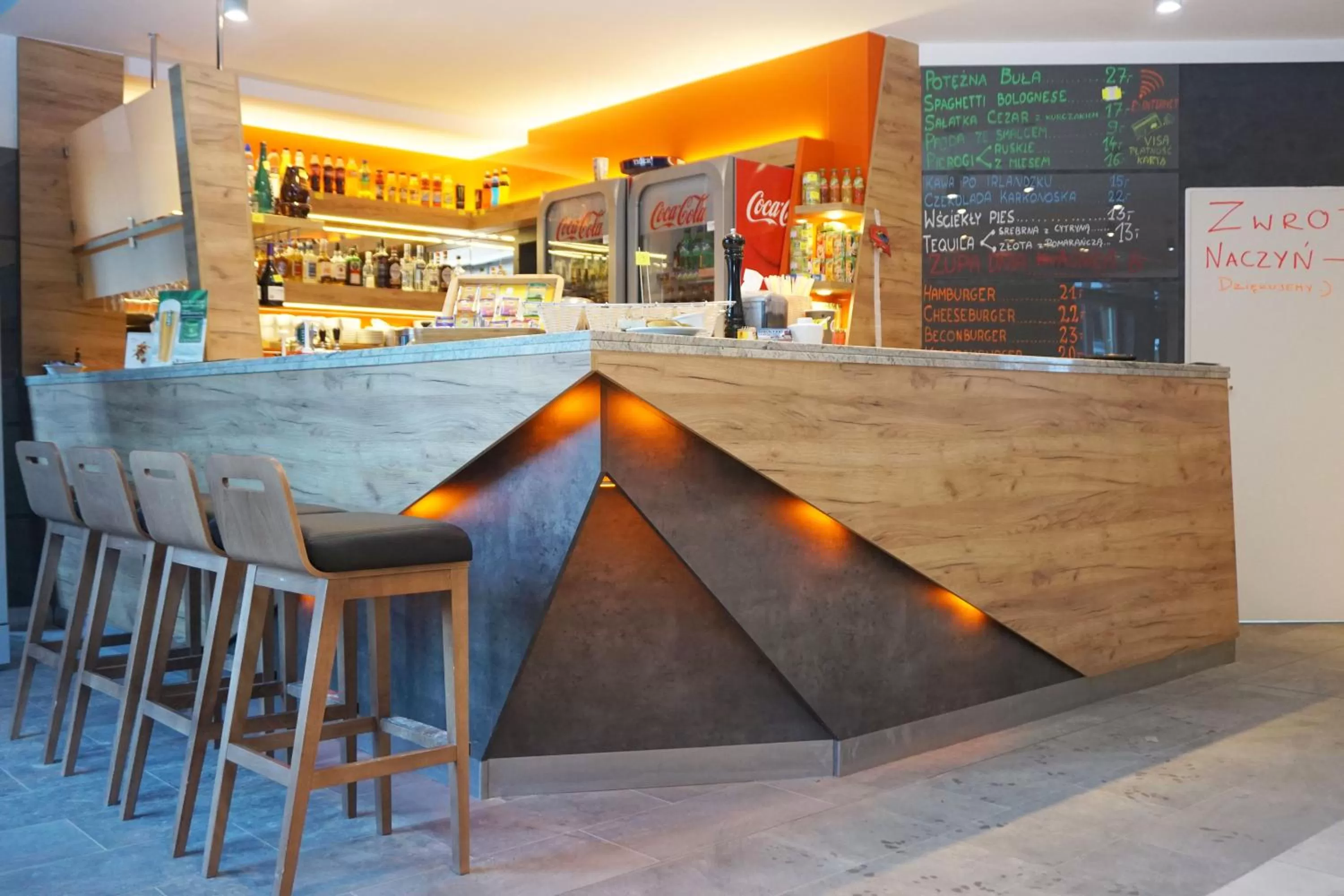 Restaurant/places to eat in Villa Winterpol