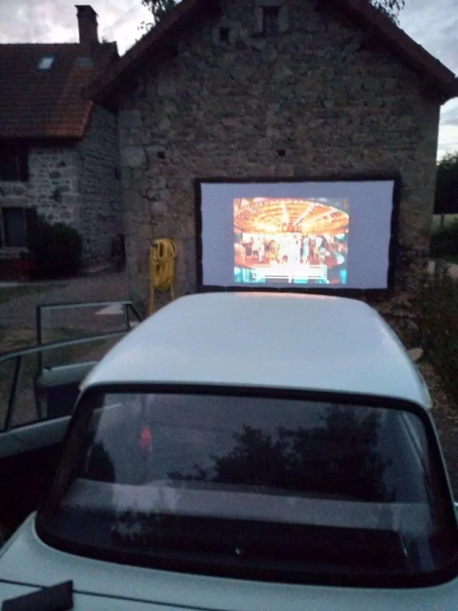 TV and multimedia in A l'Orée du Parc