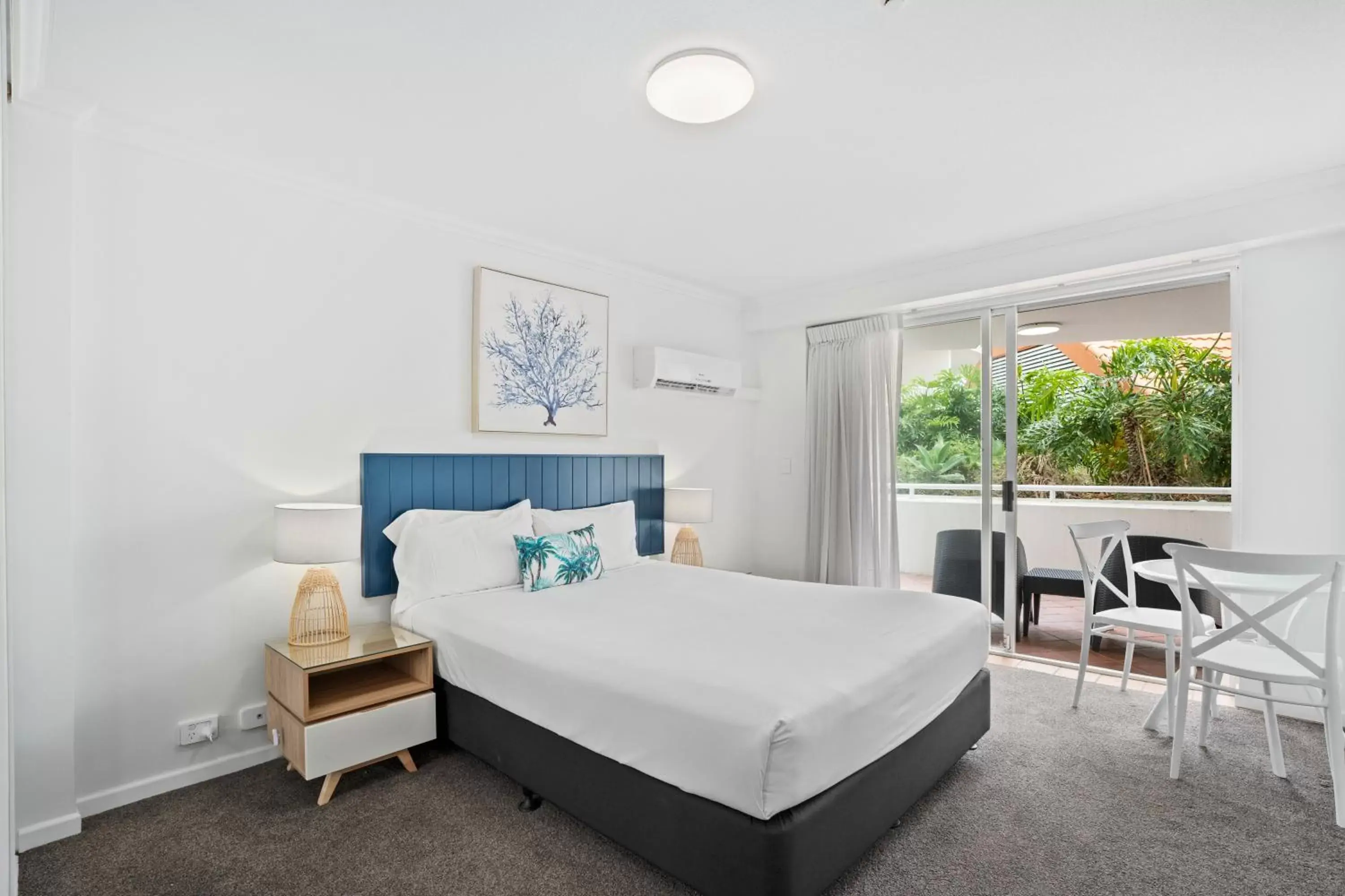 Bed in Sovereign on the Gold Coast