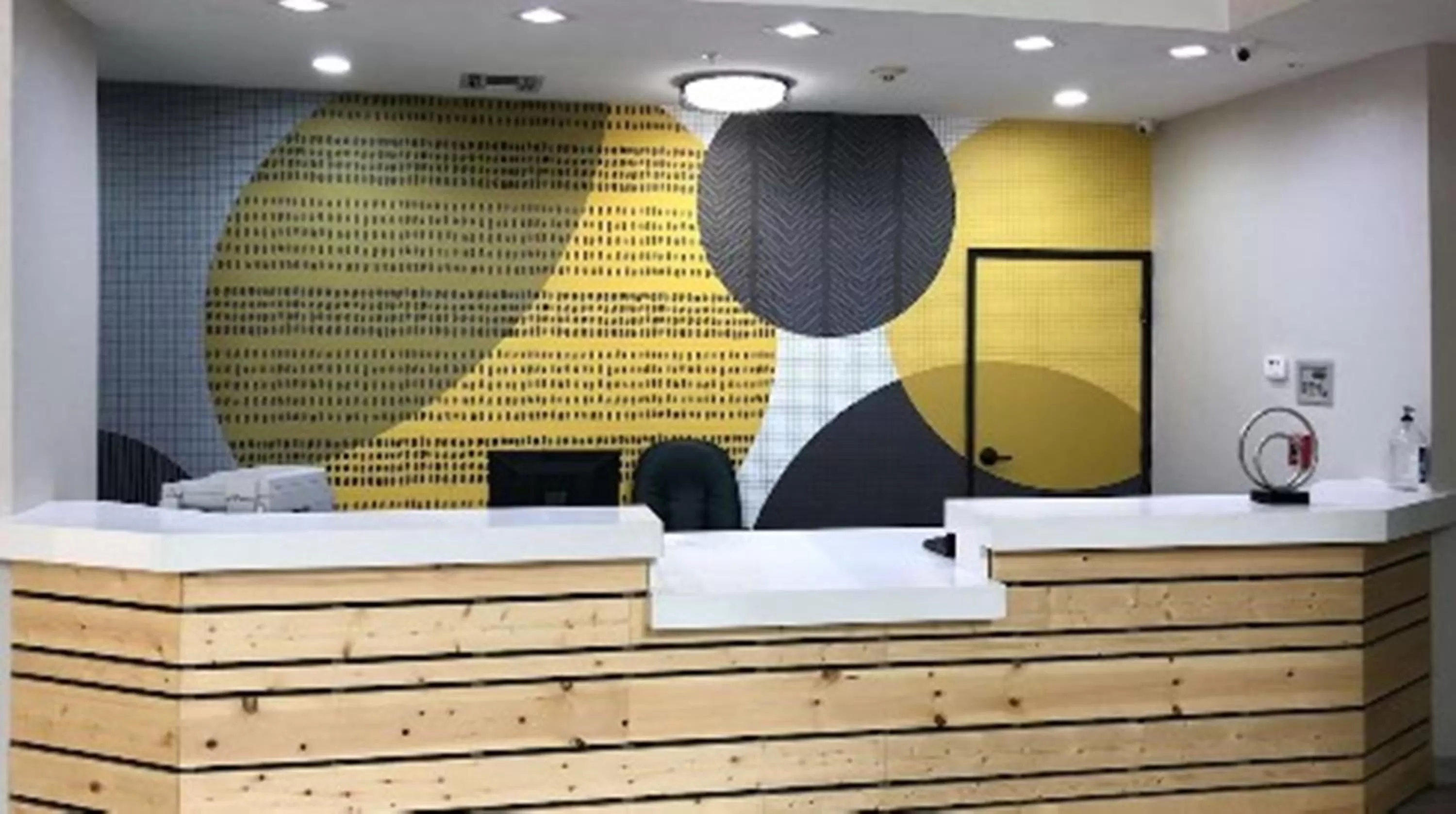 Lobby or reception in Quality Inn & Suites Roanoke - Fort Worth North