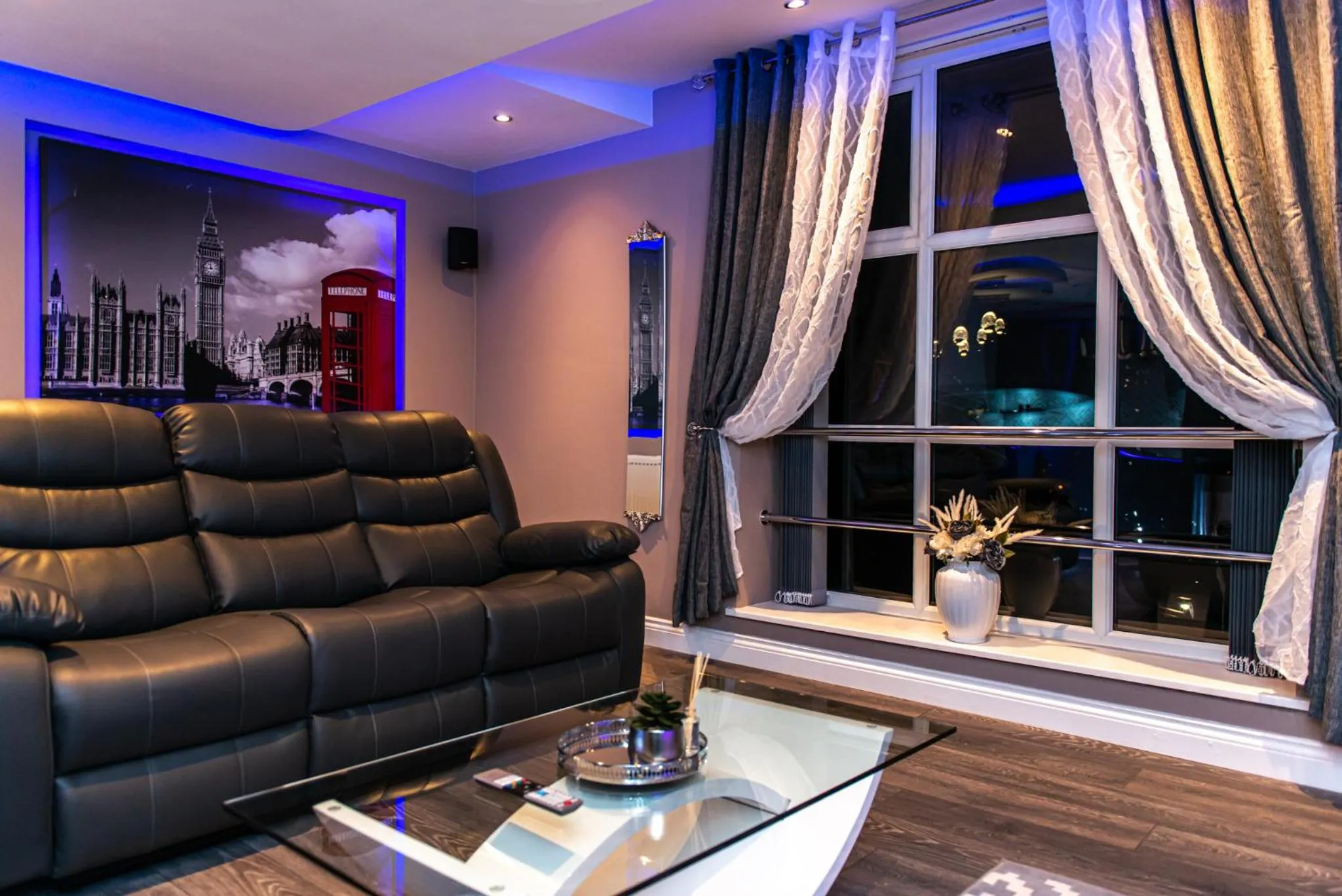 Living room in Optimal Apartments