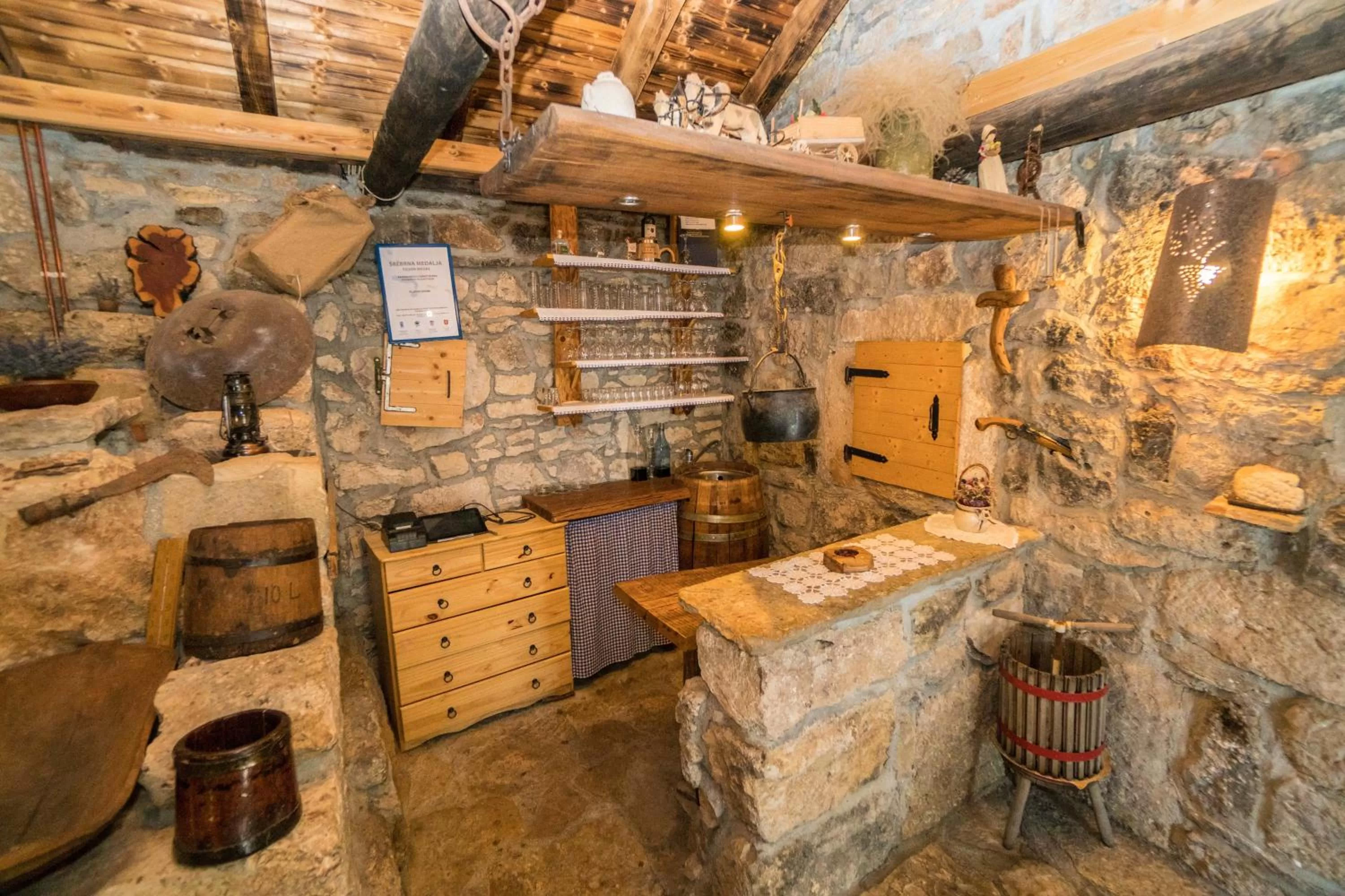 Restaurant/places to eat in Agroturizam Duvančić - Konoba dida Marka