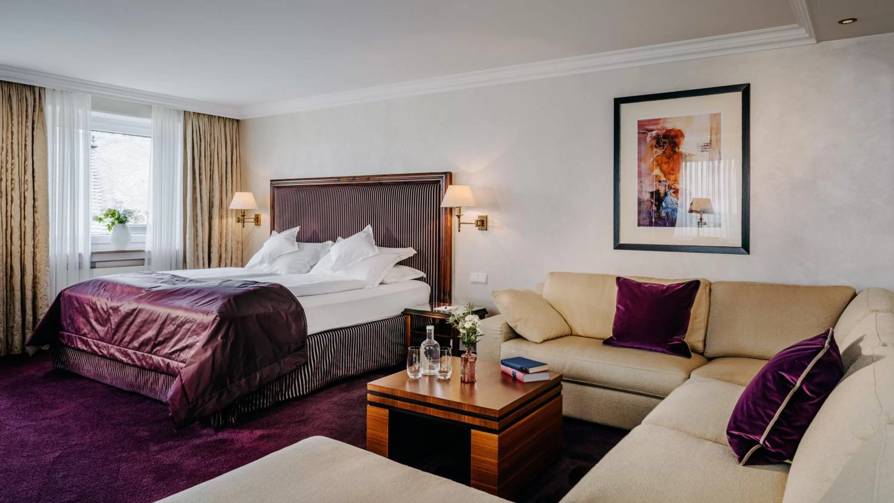 Bed in Romantik Berghotel Astenkrone