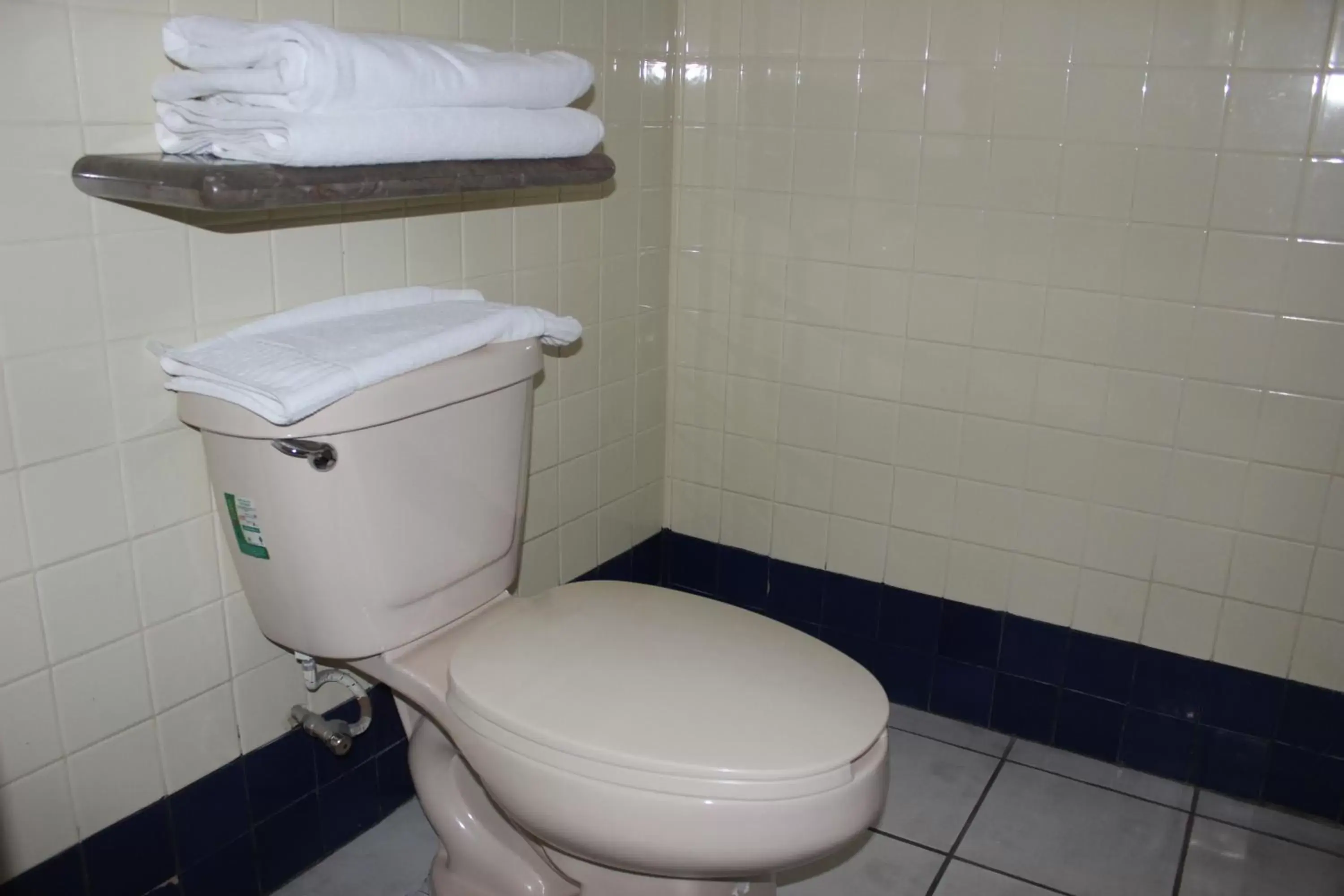 Bathroom in Hotel Concierge Plaza Colima