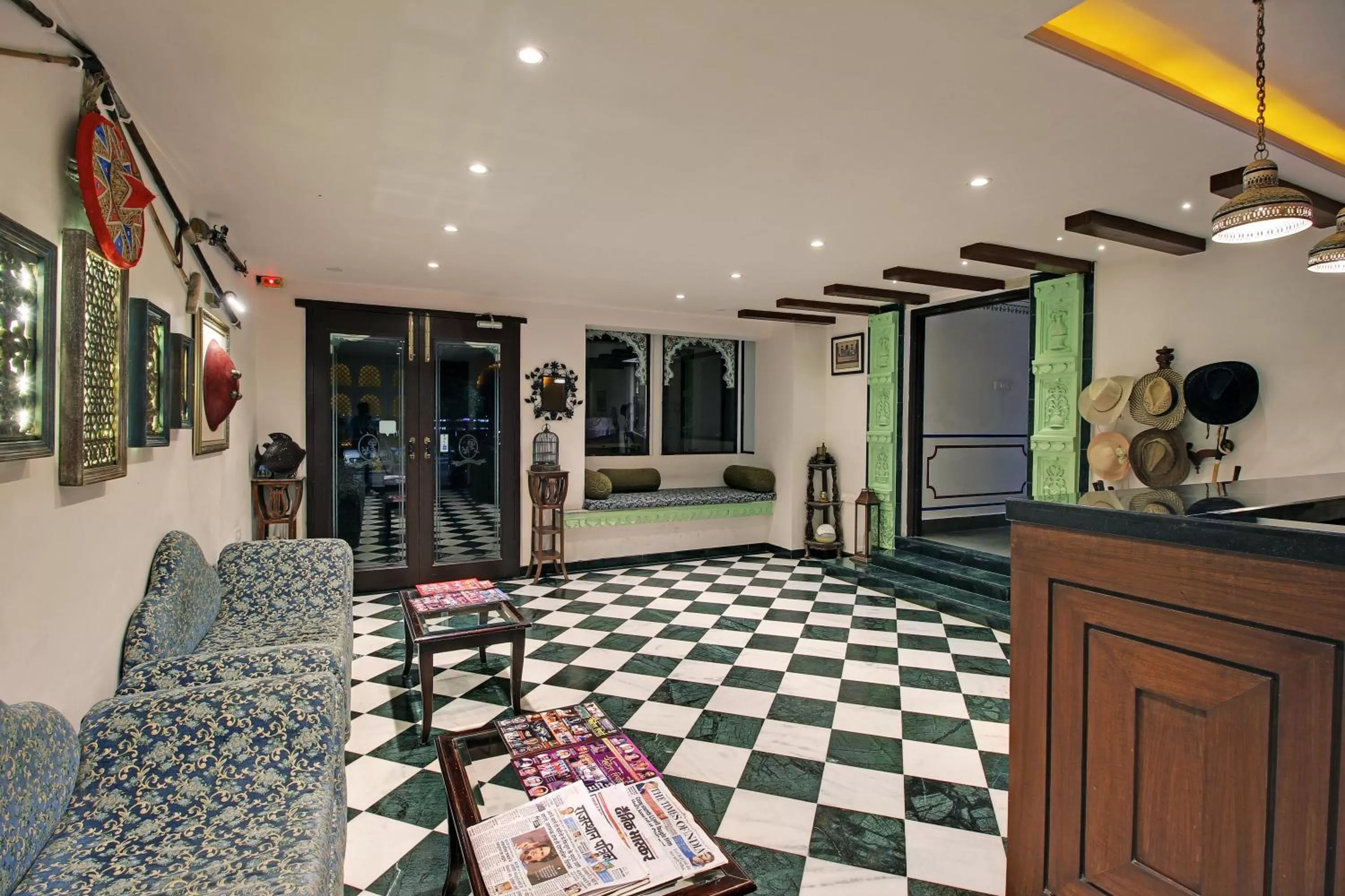 Lobby or reception in Panna Vilas - A Lake Facing Boutique Hotel