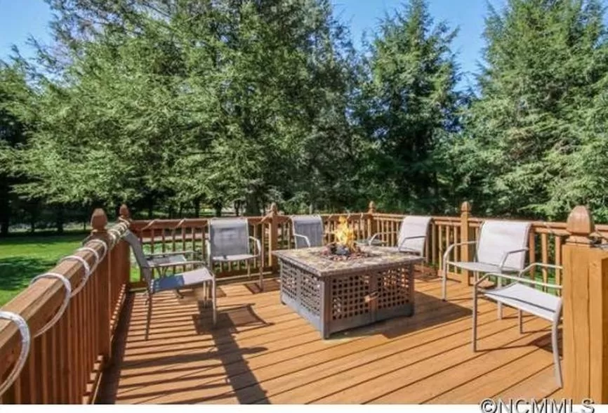 Activities in Brookside Mountain Mist Inn