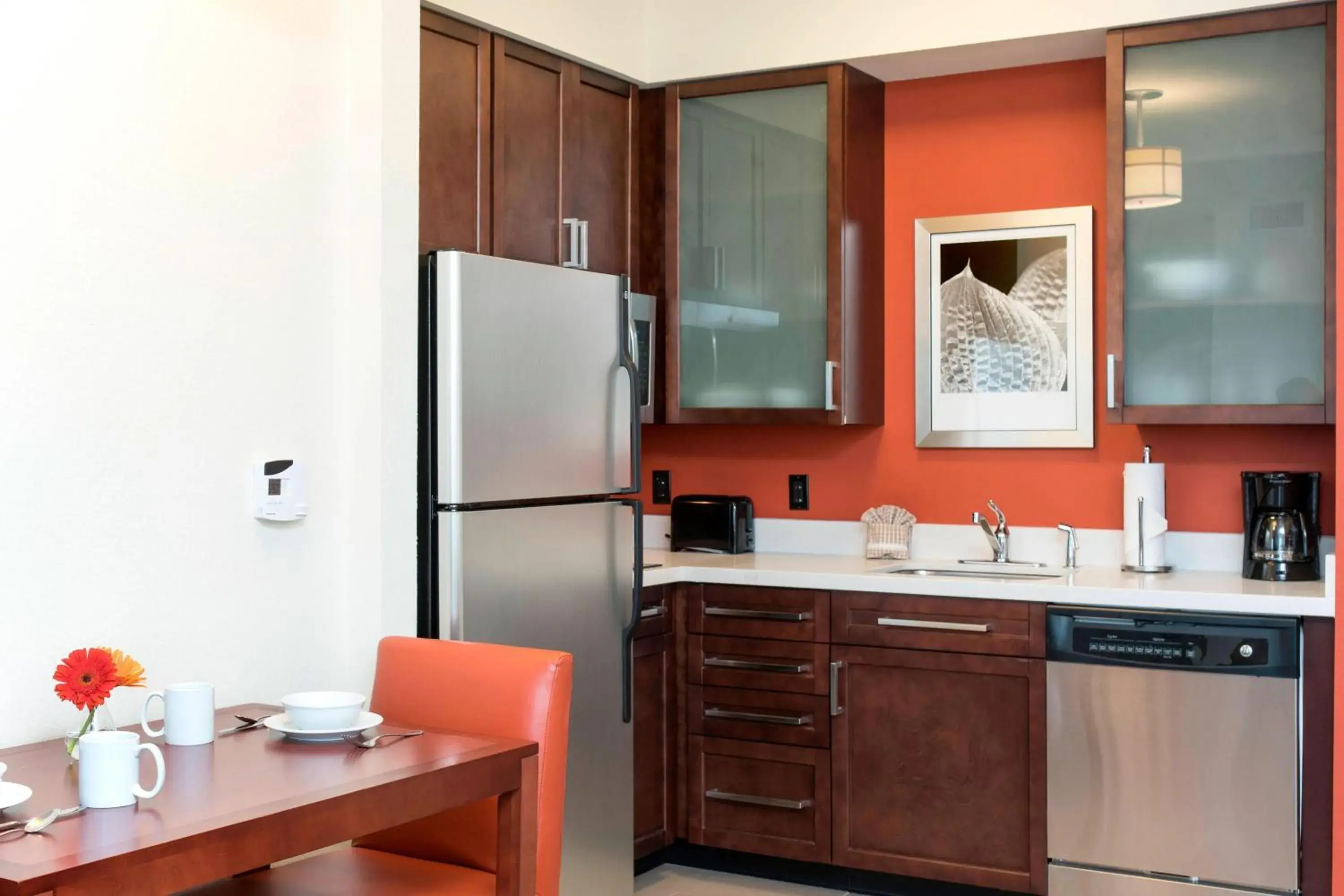Kitchen or kitchenette, Kitchen/Kitchenette in Residence Inn by Marriott Austin - University Area