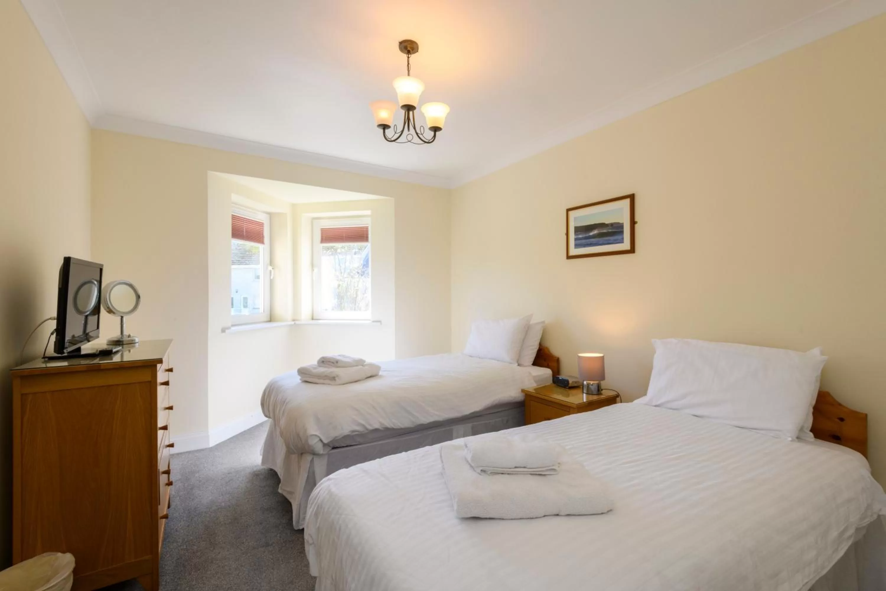 Bed in Porth Veor Manor Villas & Apartments