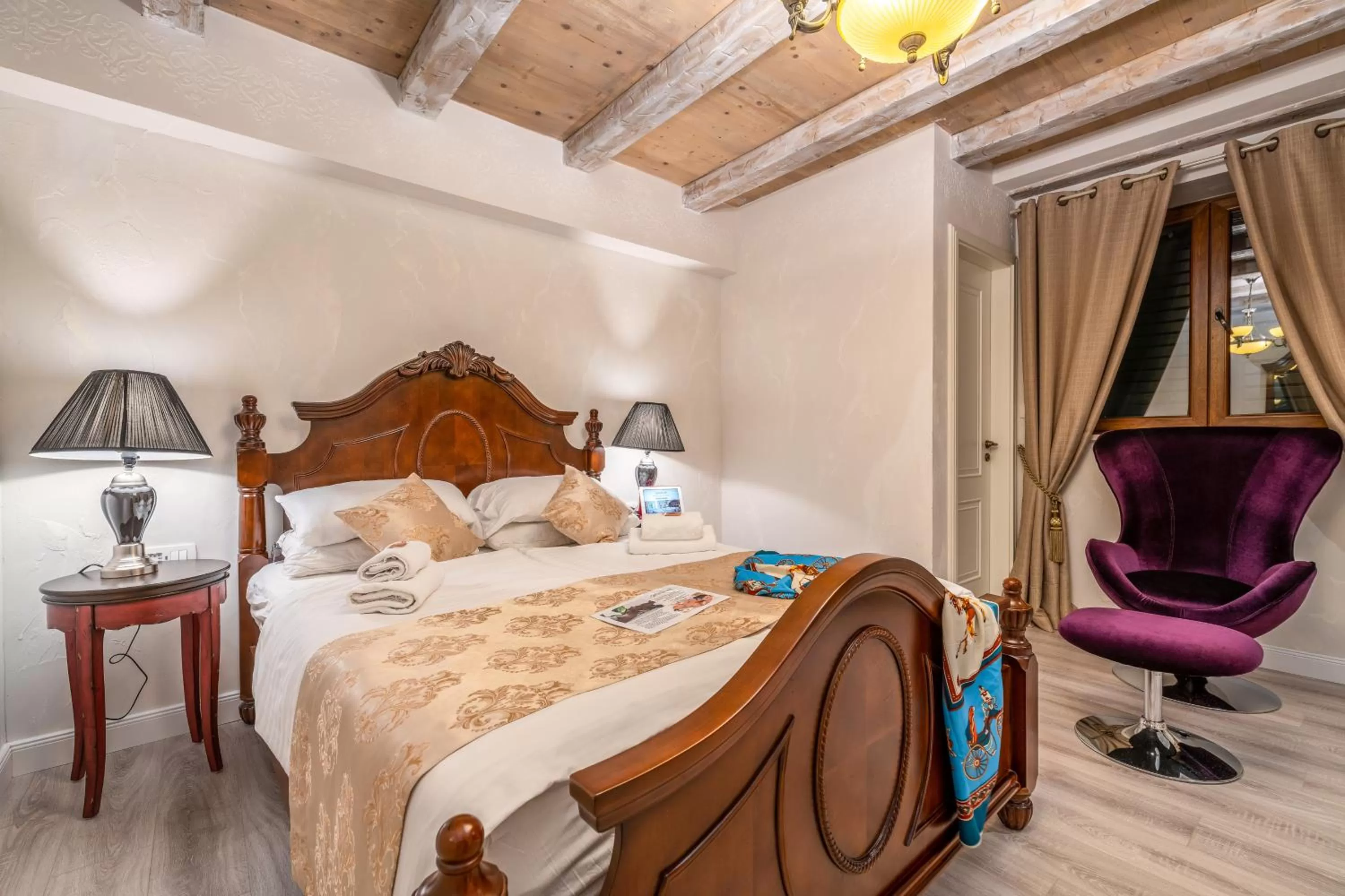 Bedroom, Bed in Heritage Palace Varos - MAG Quaint & Elegant Boutique Hotels