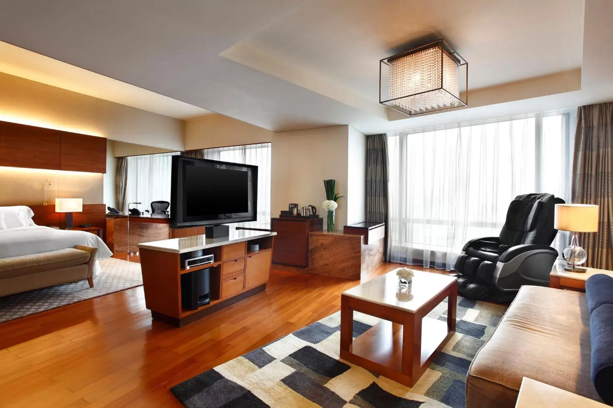 Photo of the whole room, TV/Entertainment Center in The Westin Guangzhou