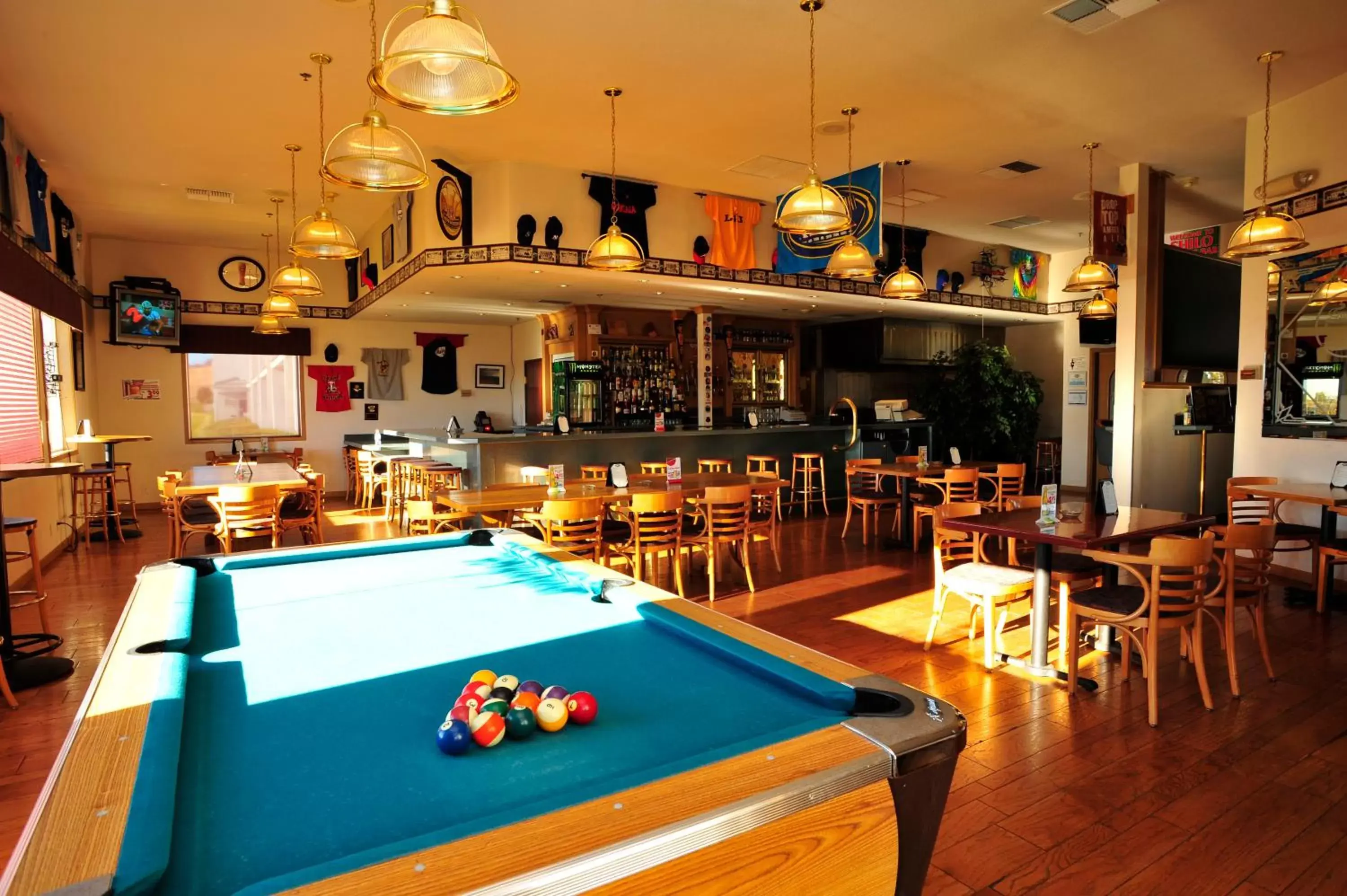 Restaurant/Places to Eat in Shilo Inn Suites Klamath Falls