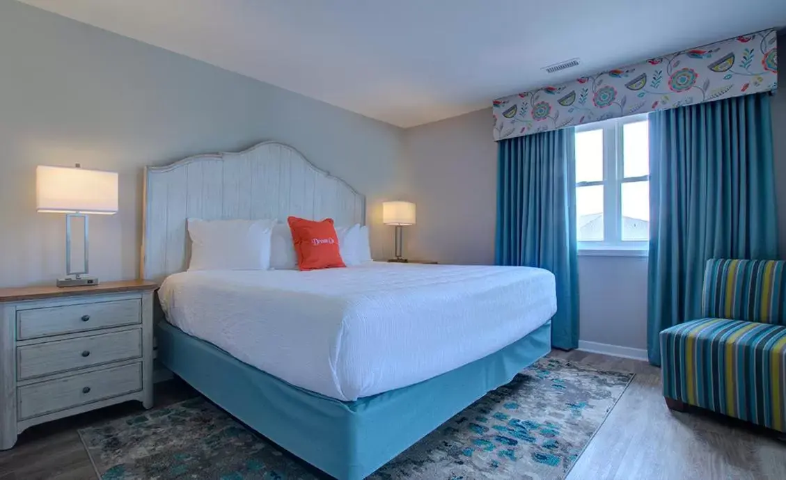 Bedroom, Bed in Atlantic Beach Resort, a Ramada by Wyndham