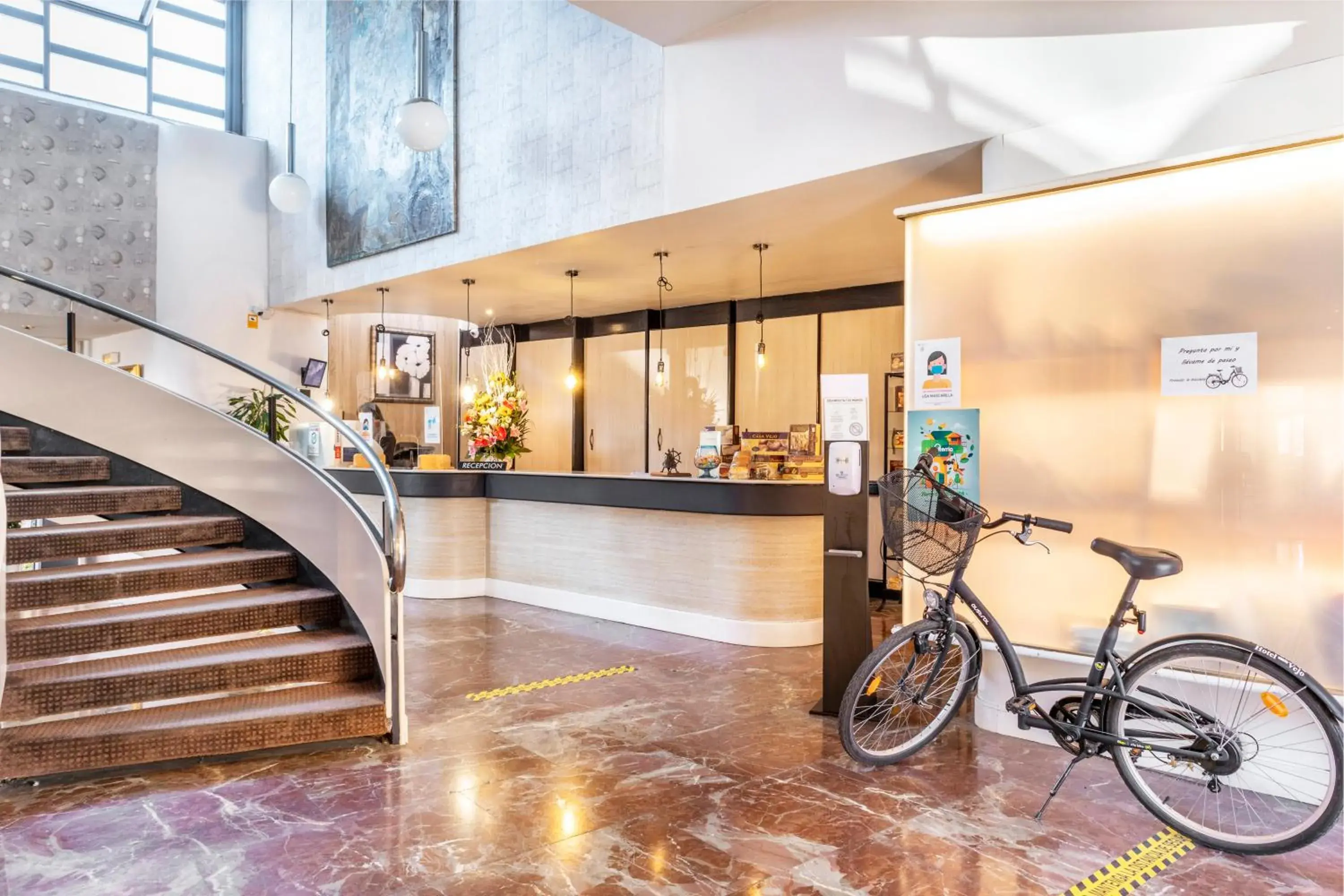 Lobby or reception in Hotel Vejo Lobby or reception in Hotel Vejo