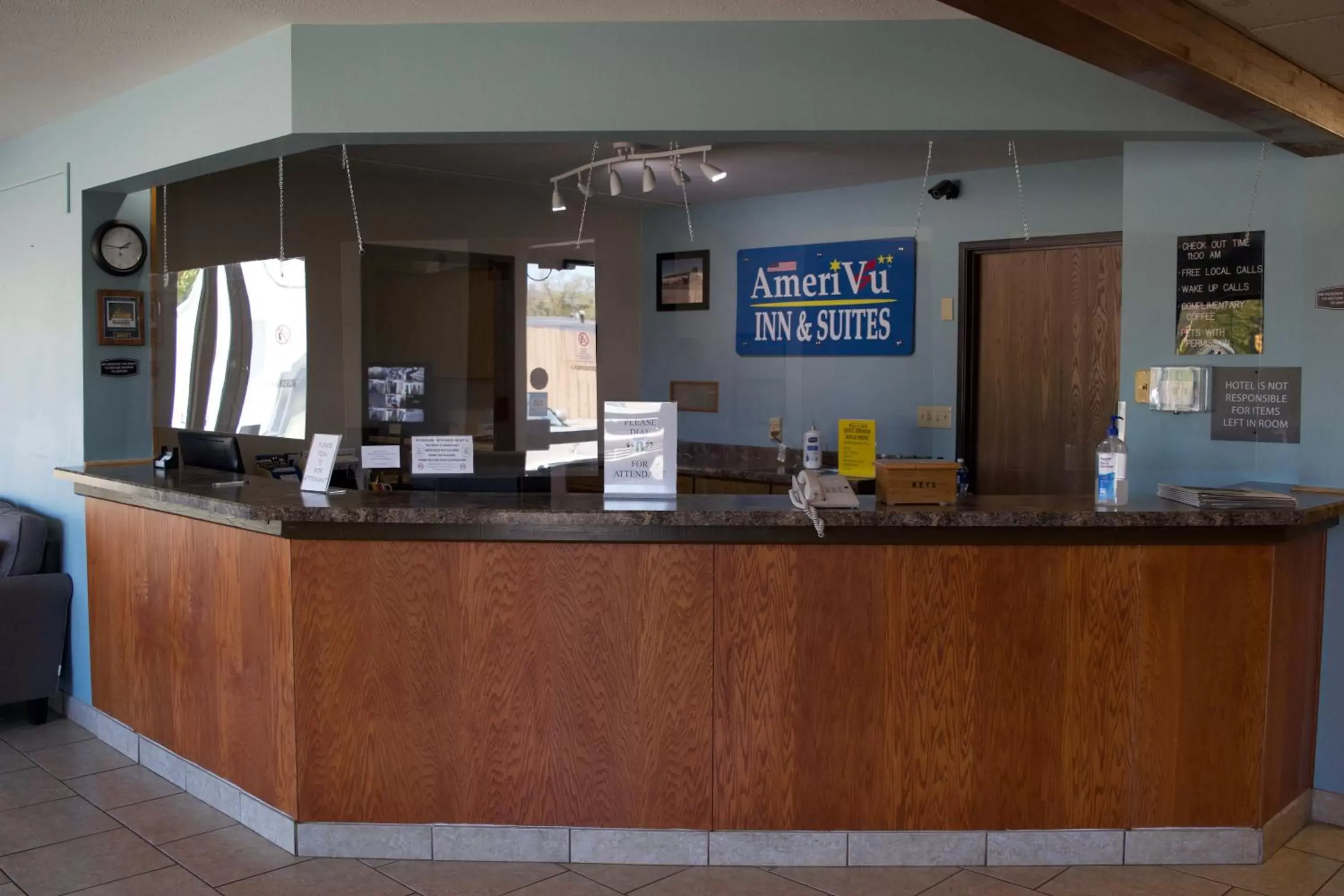 Lobby or reception in AmeriVu Inn and Suites Shawano WI