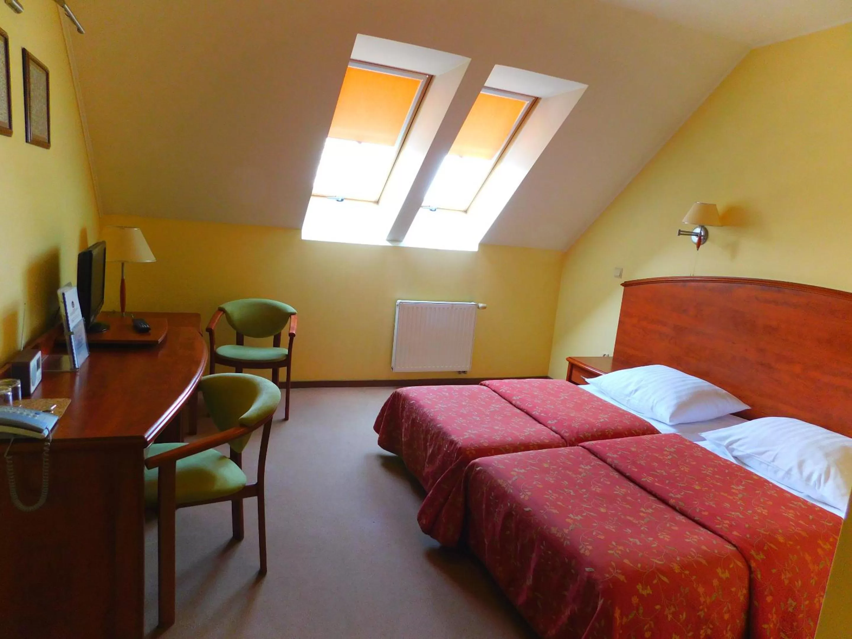 Photo of the whole room, Bed in Hotel Piast