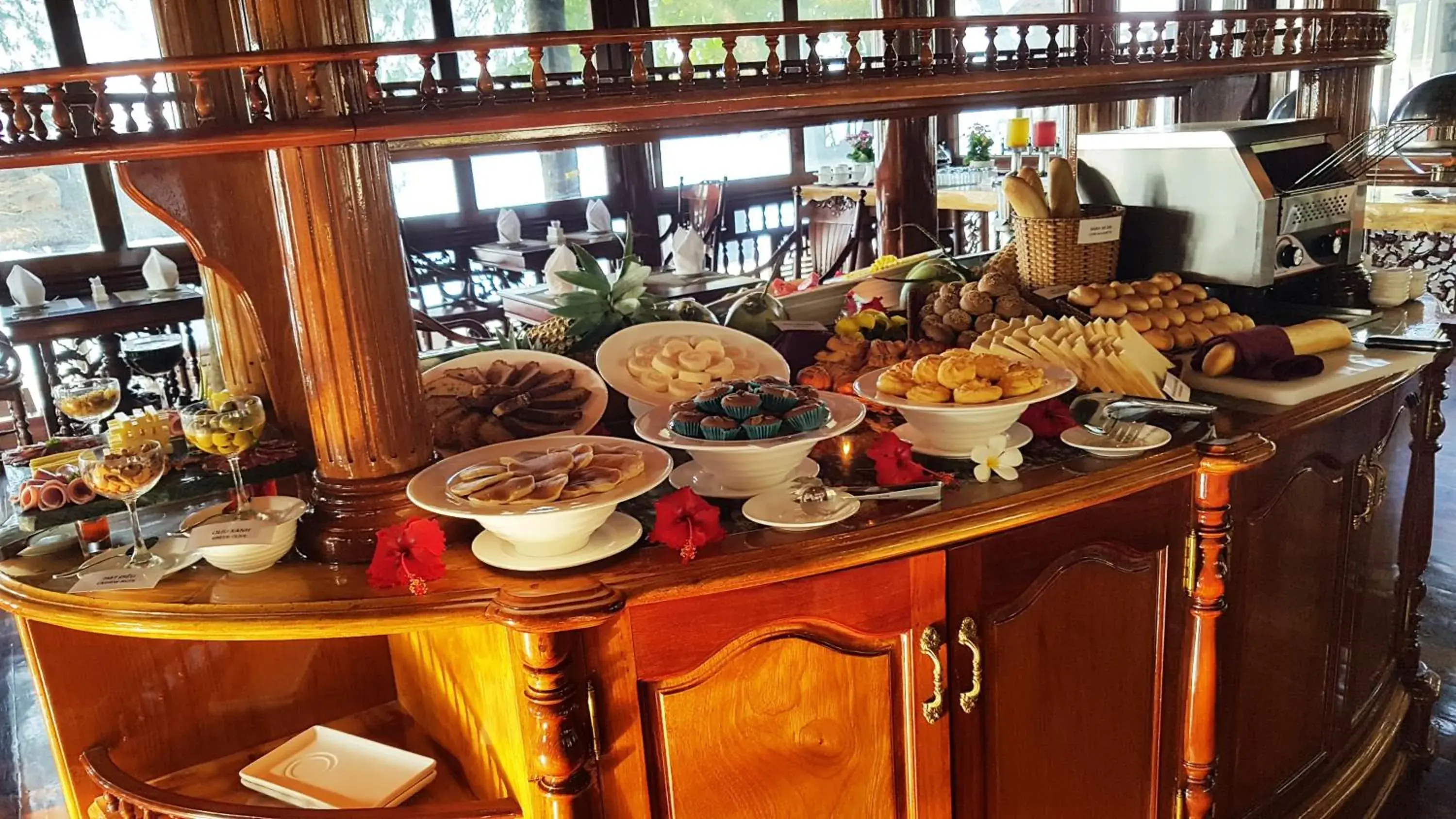 Restaurant/places to eat in Coco Palm Beach Resort & Spa