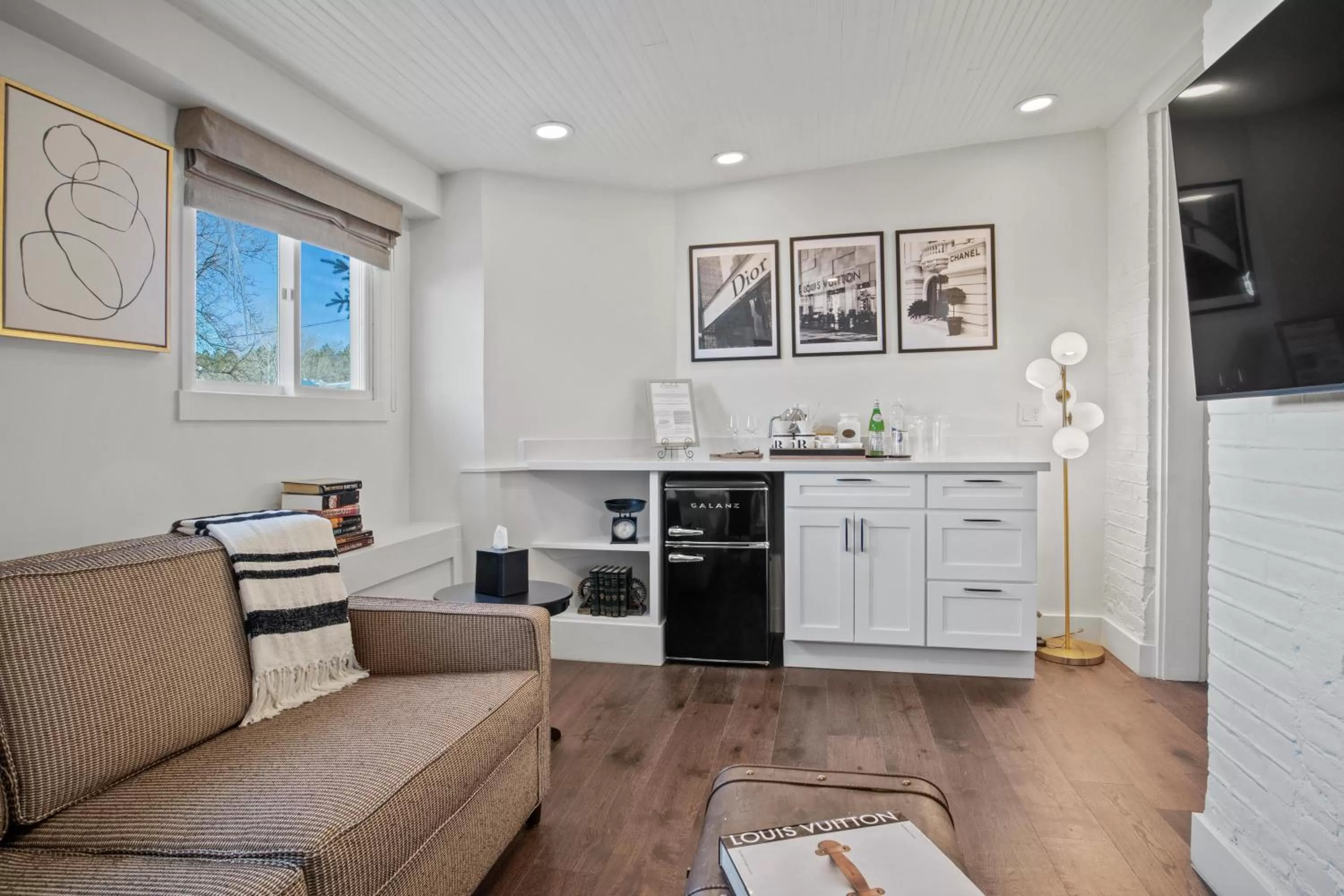 Coffee/tea facilities in Bespoke Inn Flagstaff