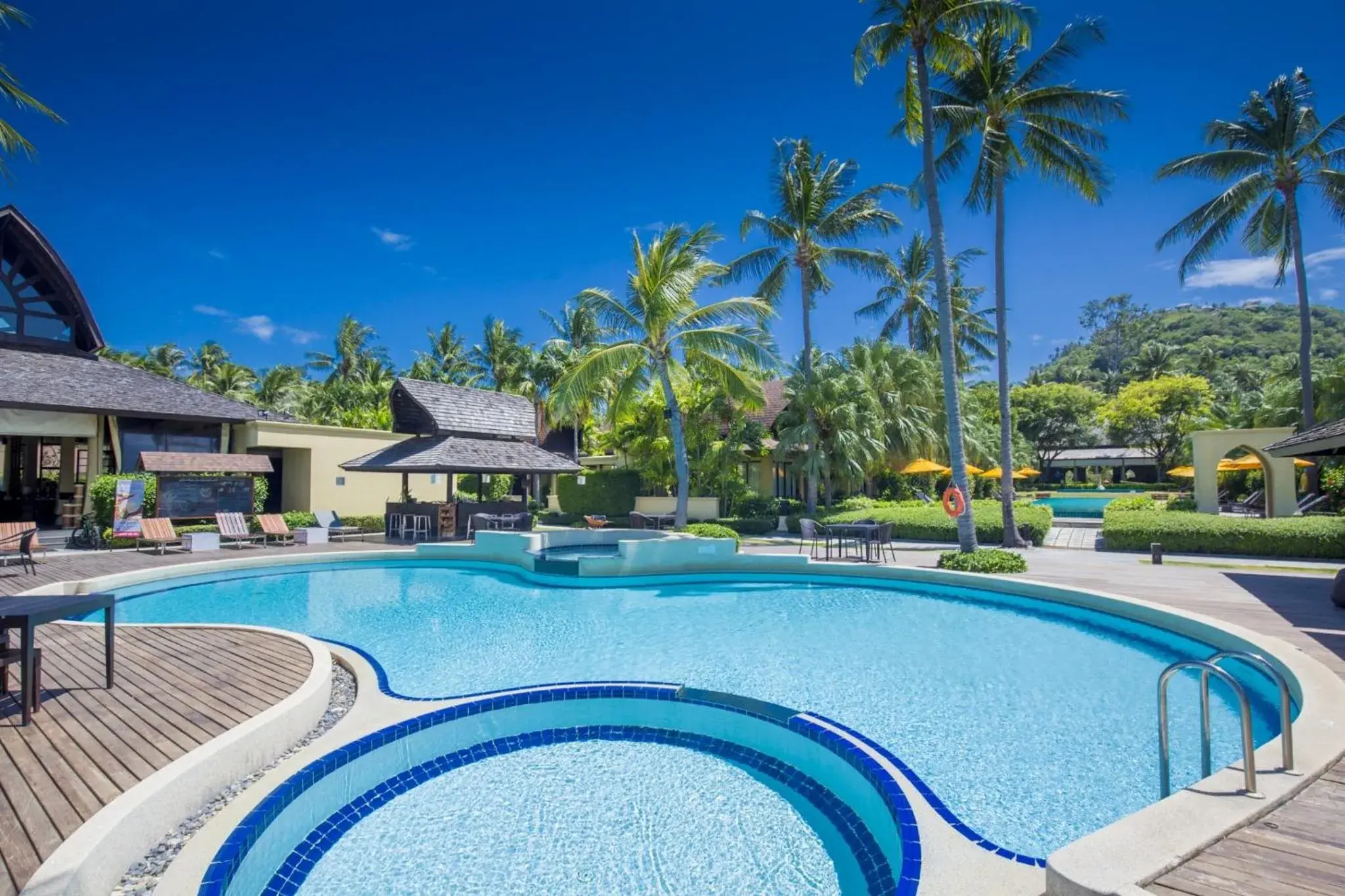 Property building, Swimming Pool in TUI BLUE The Passage Samui Private Pool Villas & Beach Resort