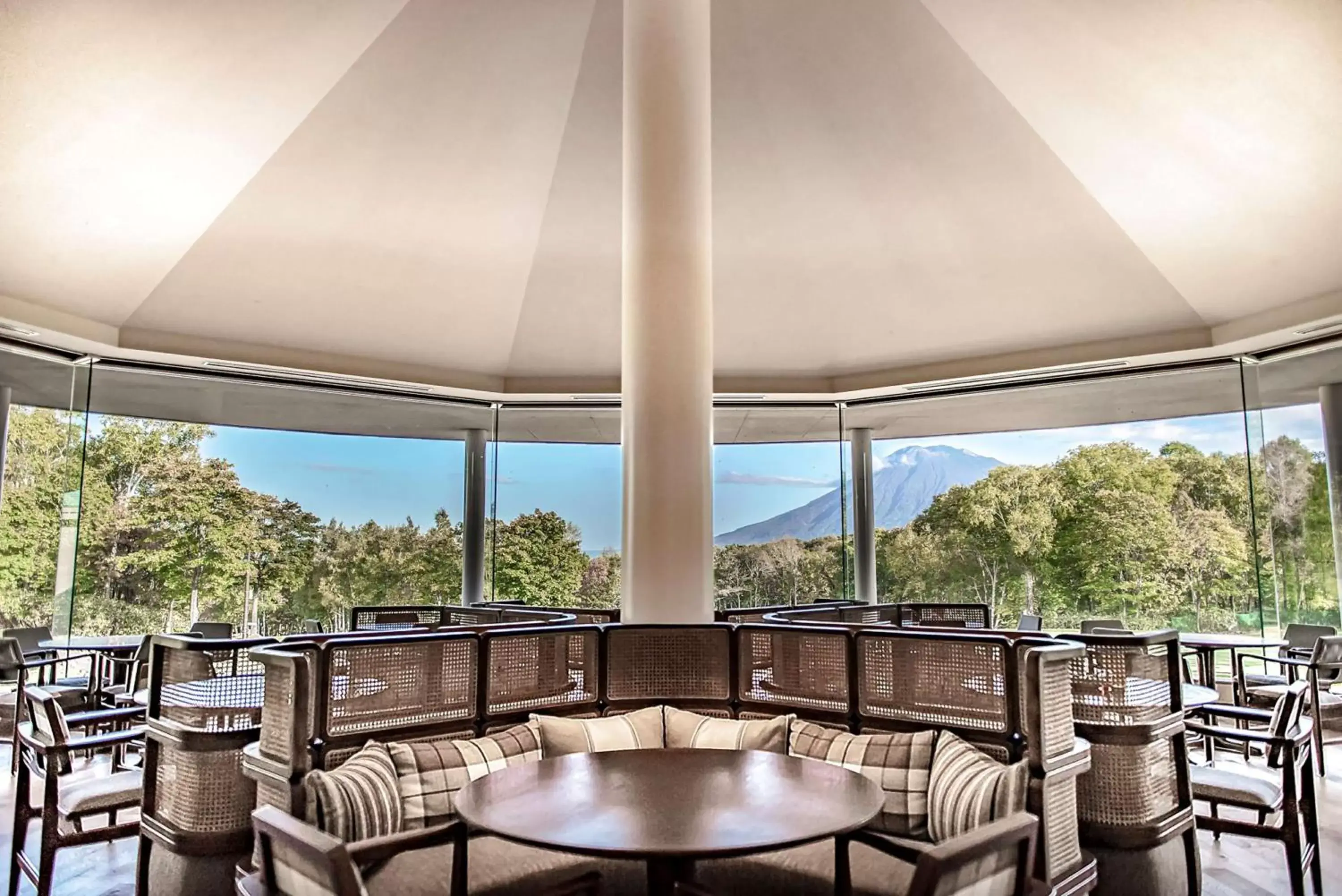 Restaurant/places to eat in Park Hyatt Niseko Hanazono