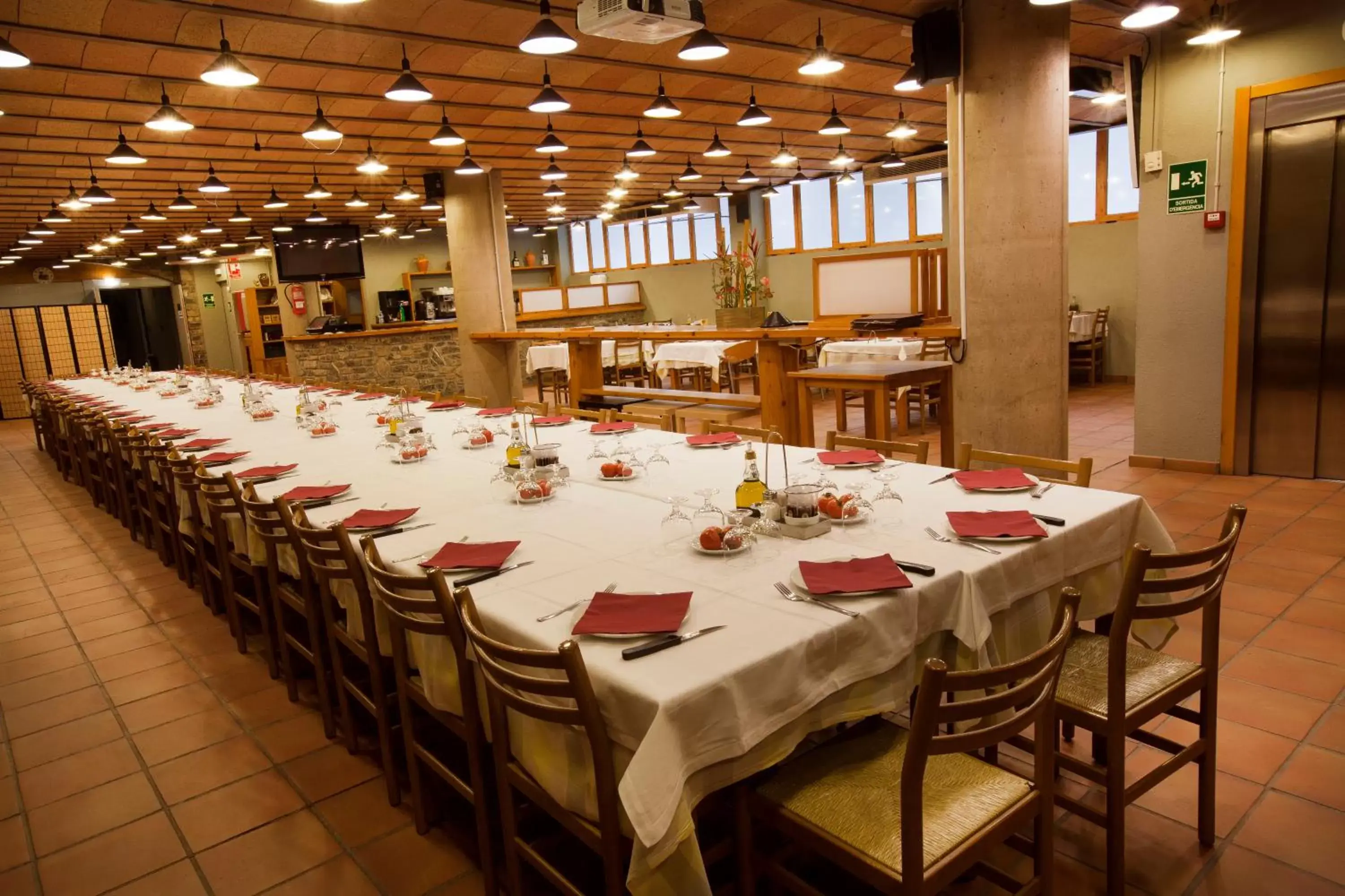 Restaurant/Places to Eat in Hotel Restaurant Les Brases