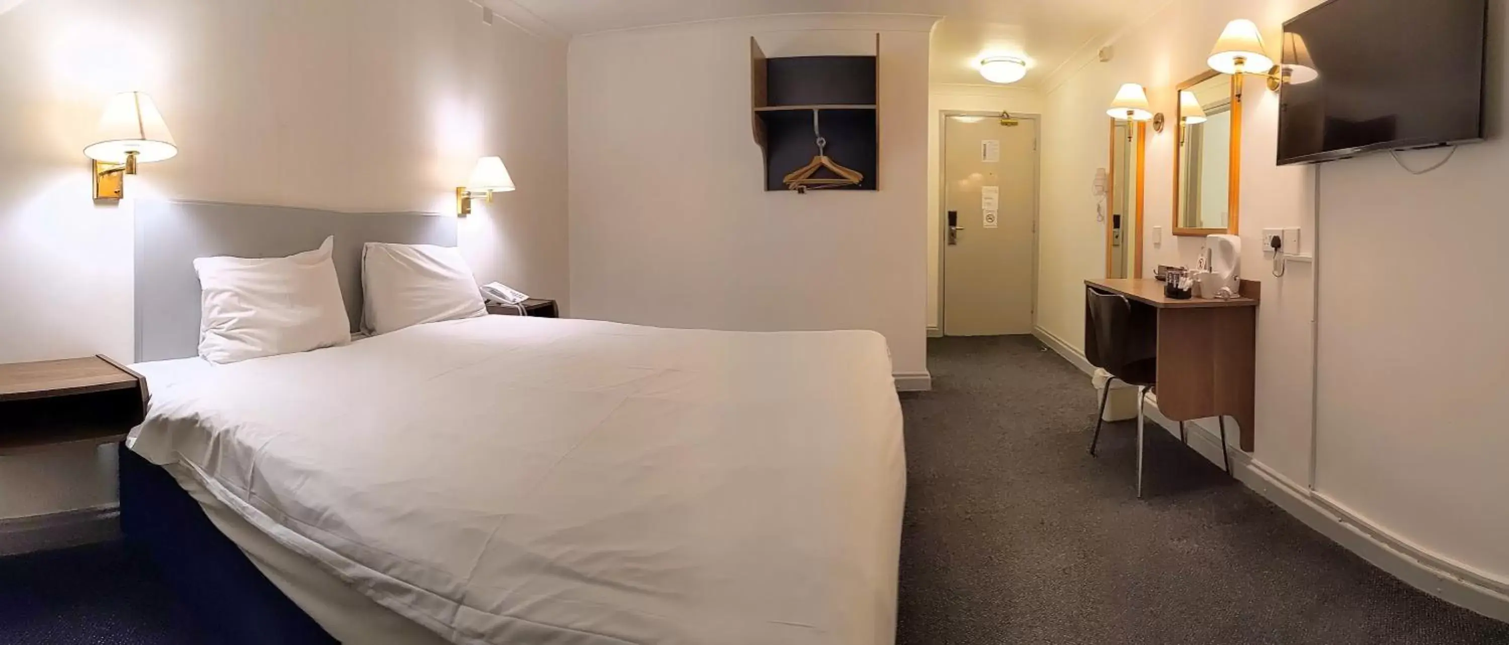 Photo of the whole room in 247Hotel.com