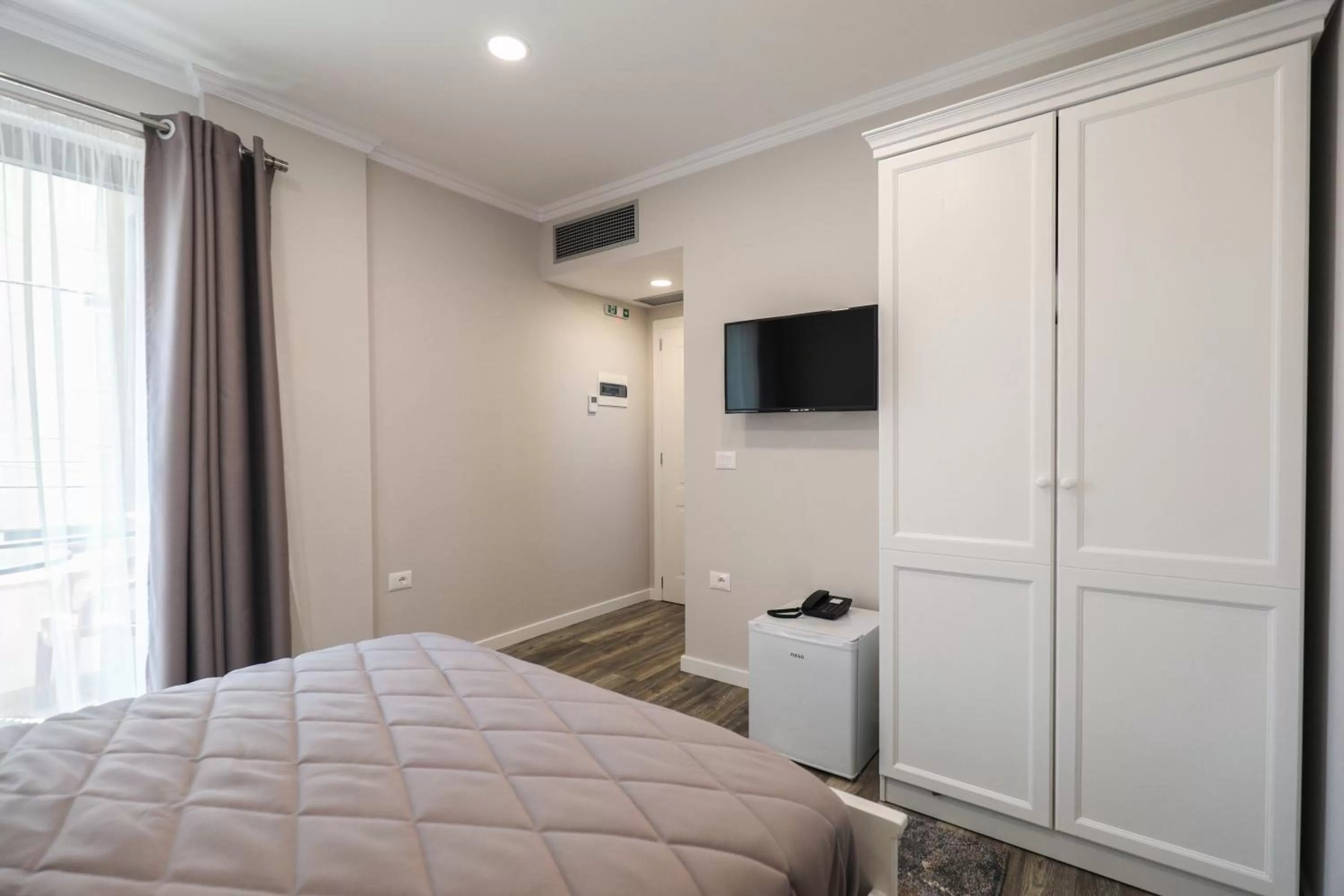 Bedroom, Bed in Hotel Peroni