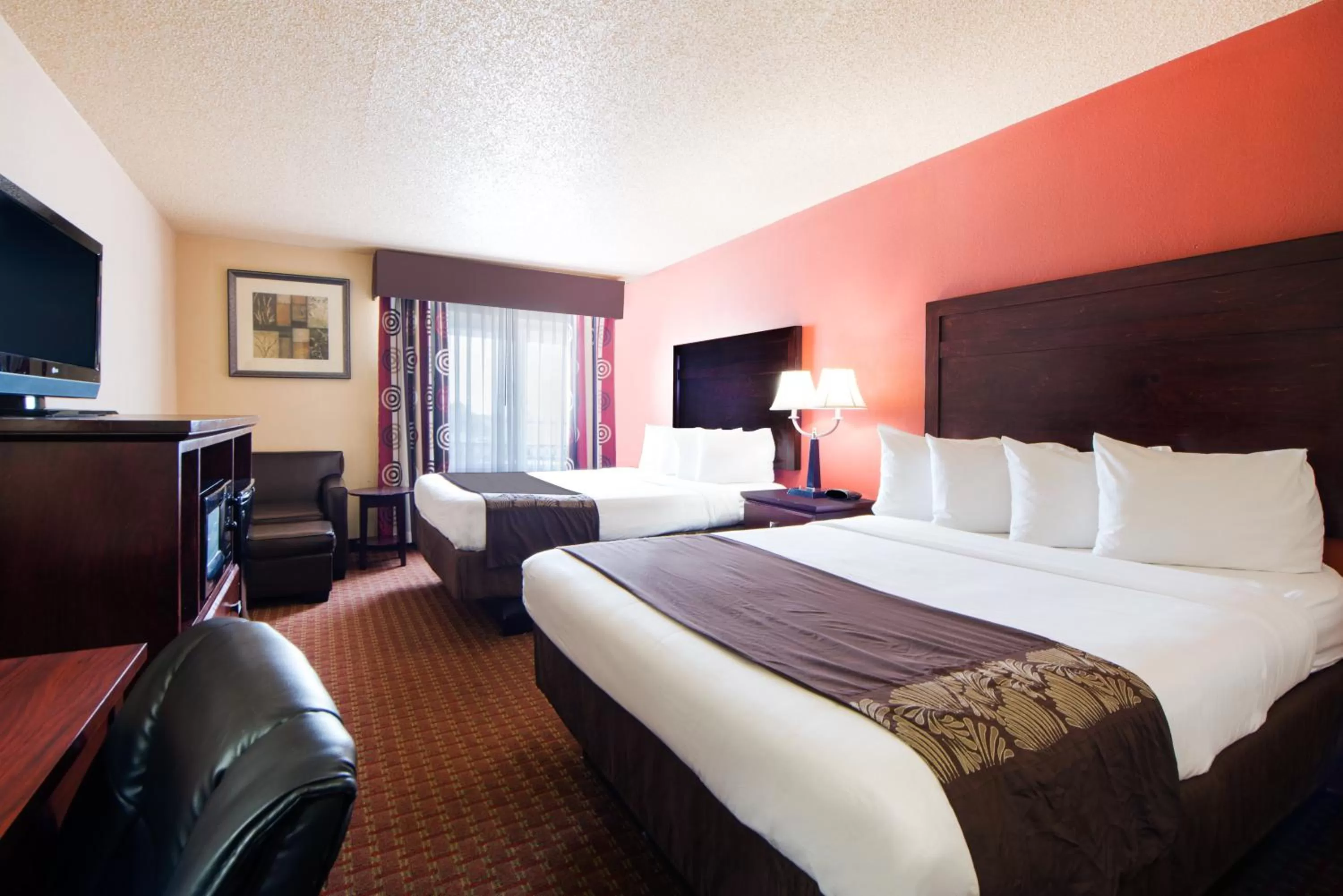 Bedroom, Bed in Travelodge by Wyndham Enid