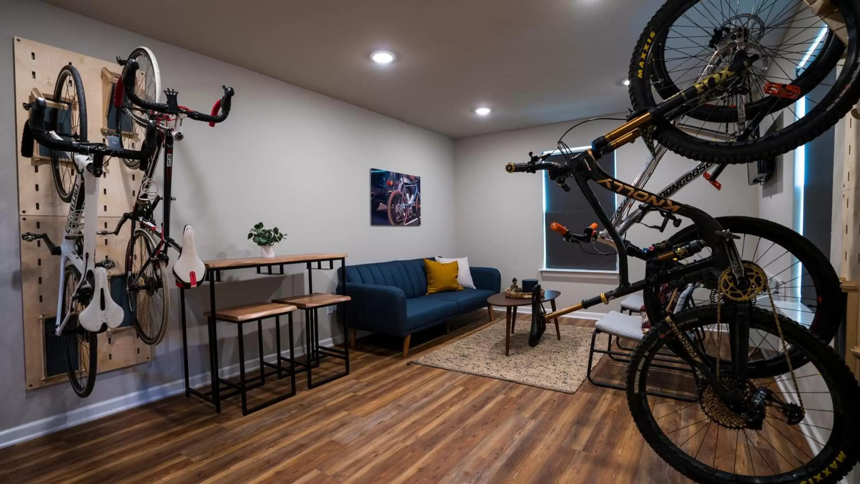 Living room in The Bike Inn