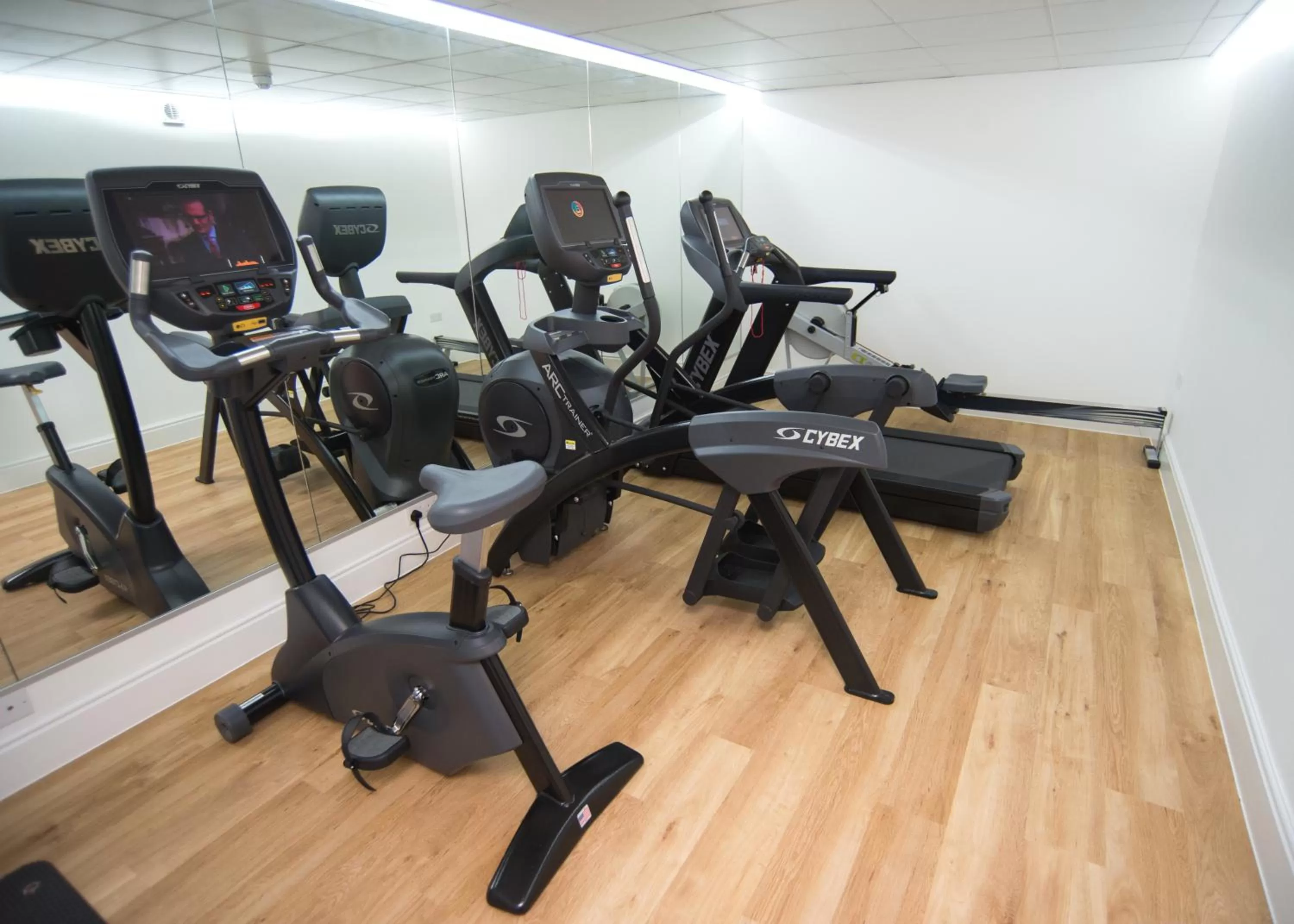 Fitness centre/facilities in Lensfield Hotel