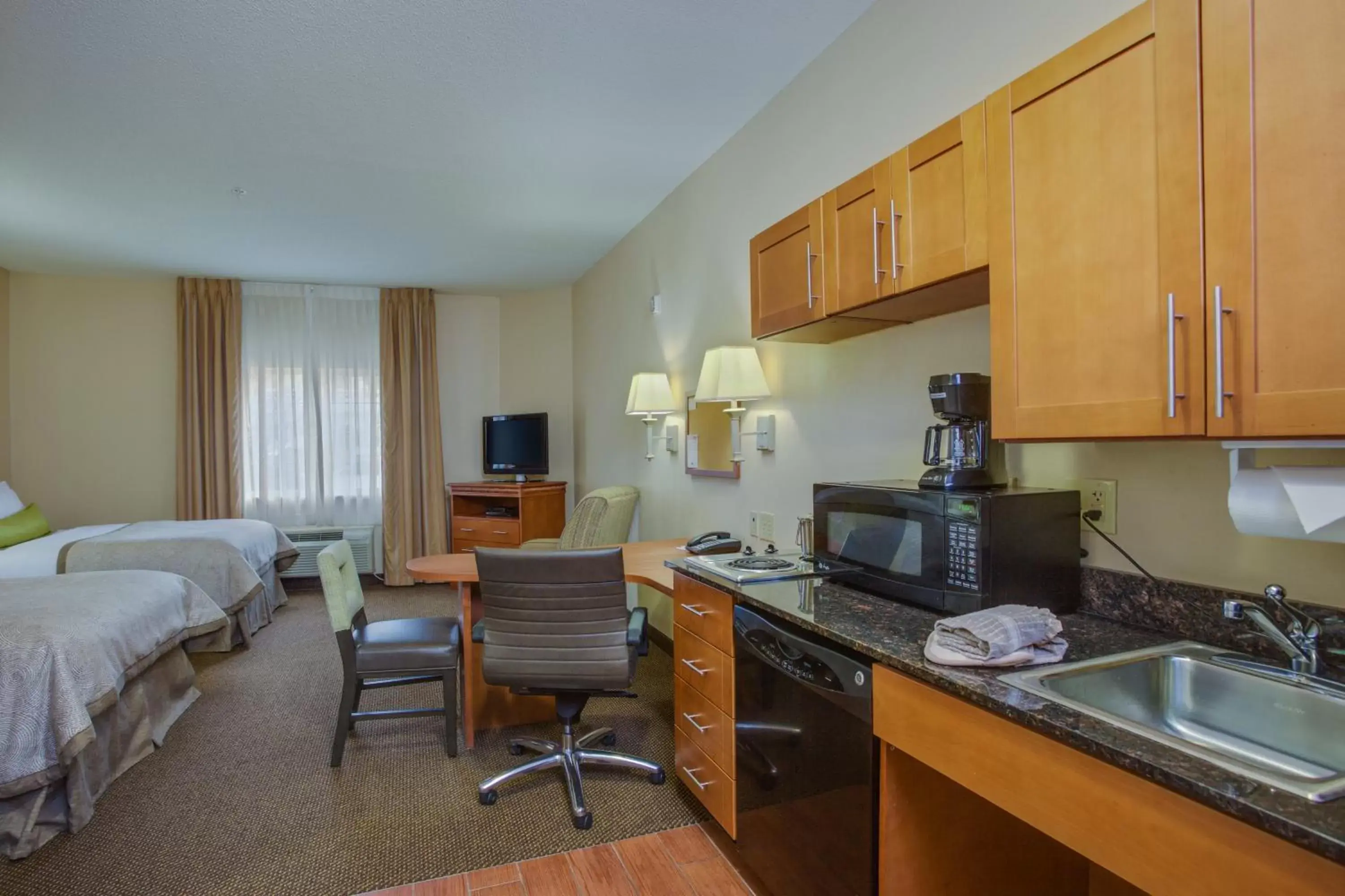 Photo of the whole room in Candlewood Suites Richmond Airport, an IHG Hotel