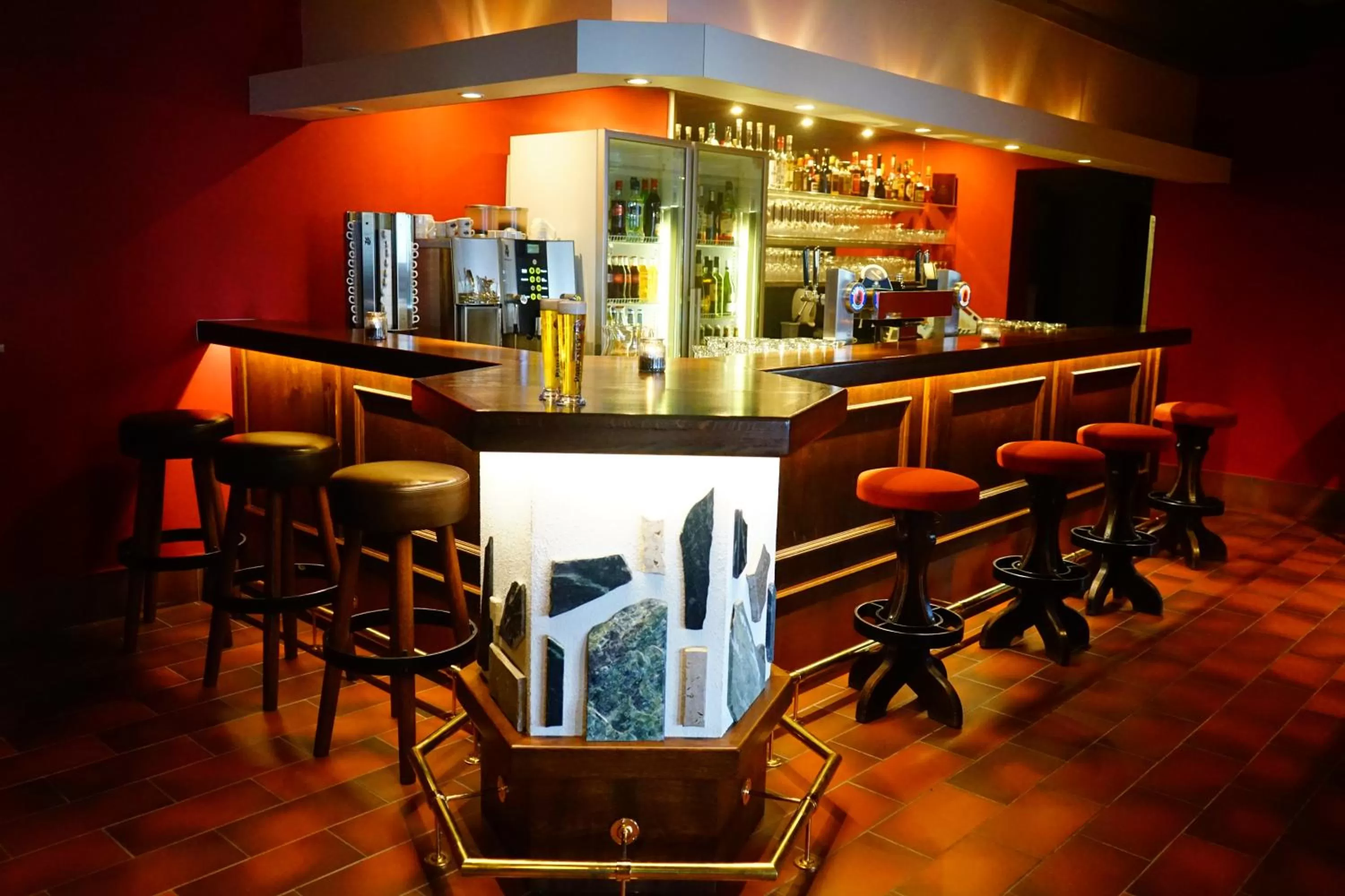 Lounge or bar in Hotel Sonne Lienz