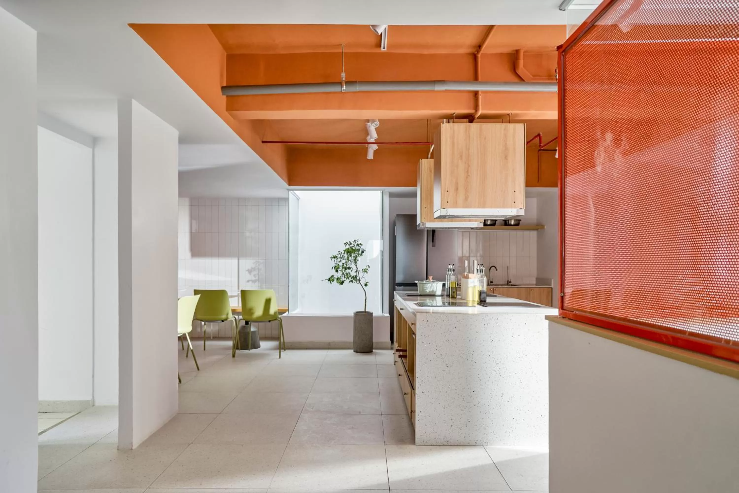 Communal kitchen in Express by M Village Đông Du