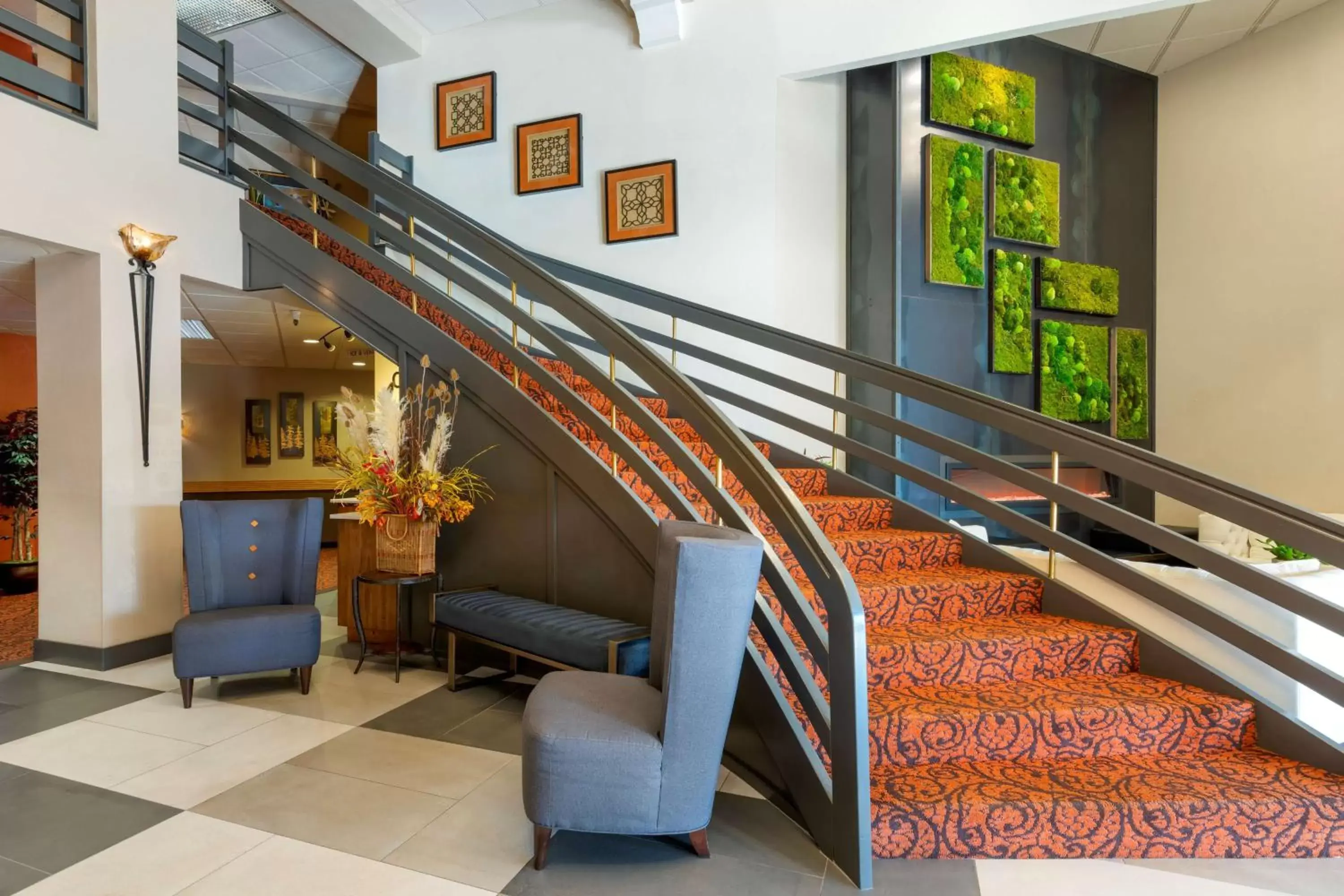 Lobby or reception in Best Western Plus Mill Creek Inn