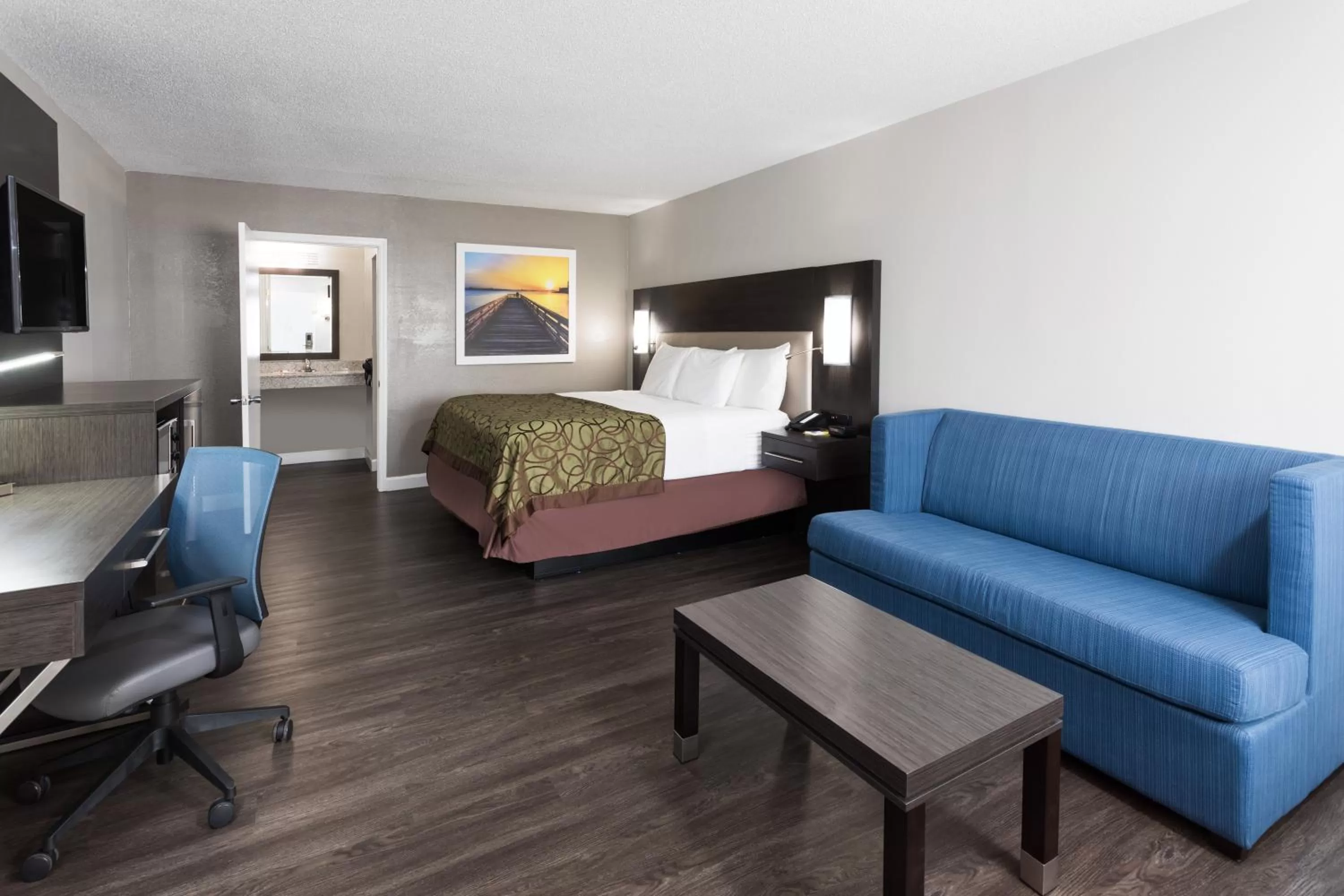 Bed in Days Inn by Wyndham Goose Creek