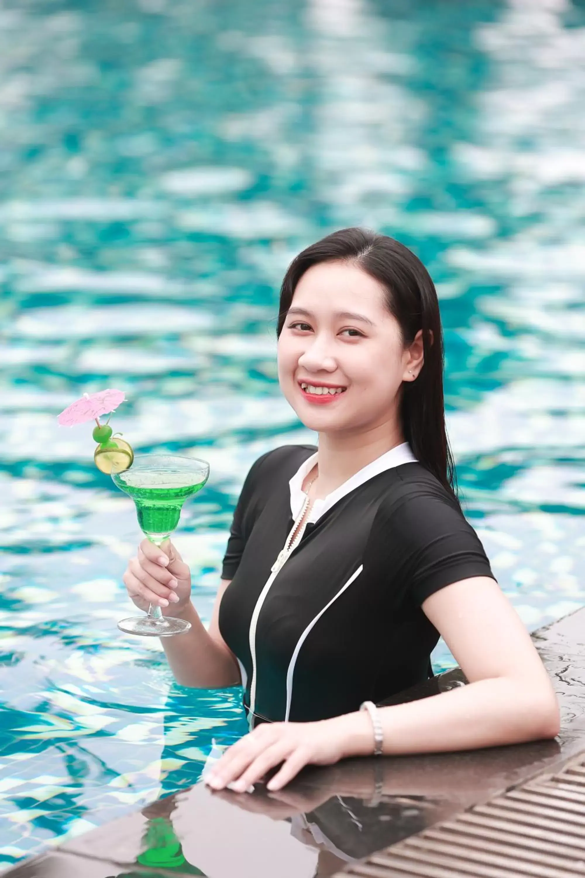 Day in Muong Thanh Luxury Nhat Le Hotel