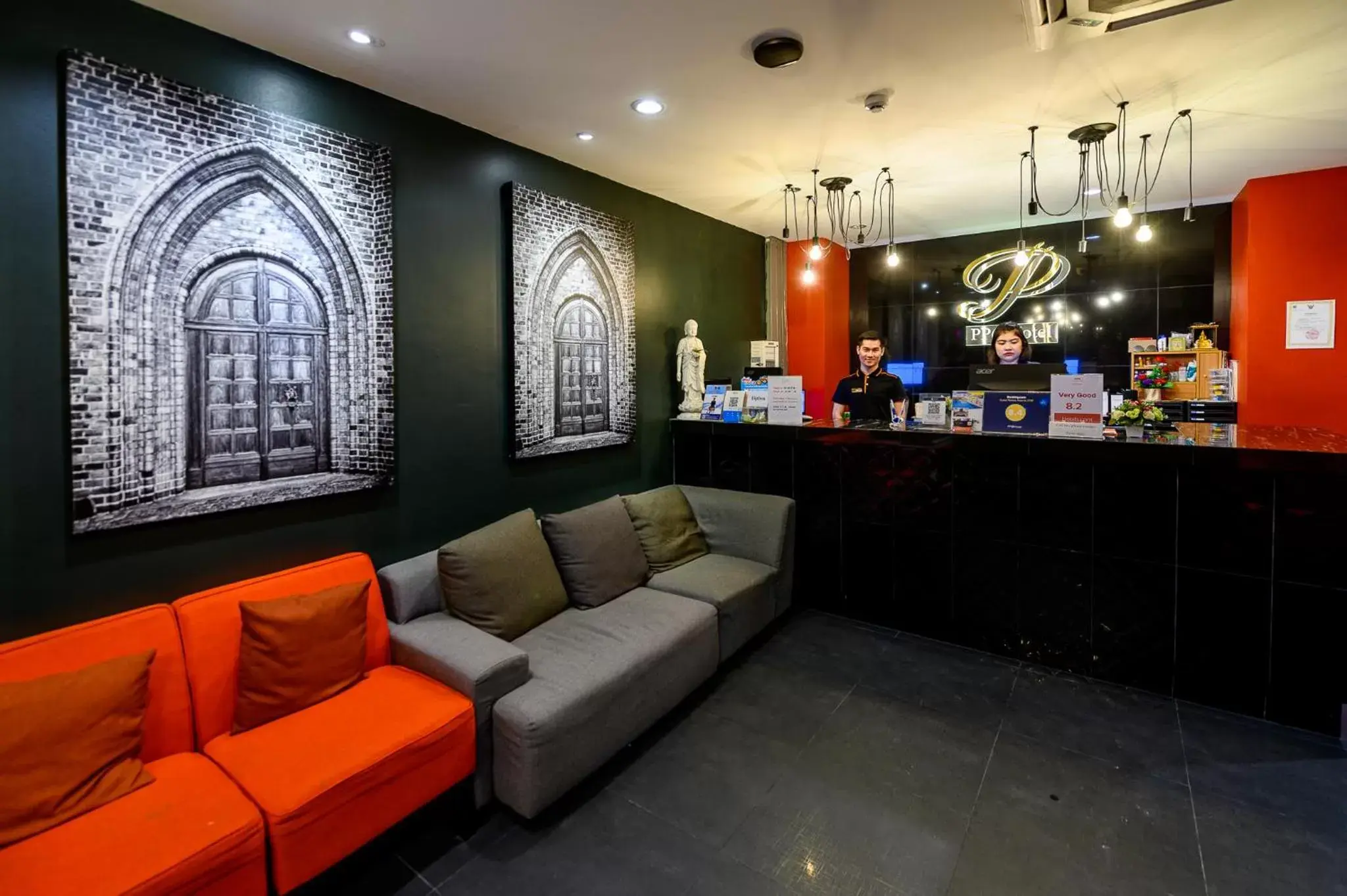 Lobby or reception in PP@Hotel Rangsit Lobby or reception in PP@Hotel Rangsit