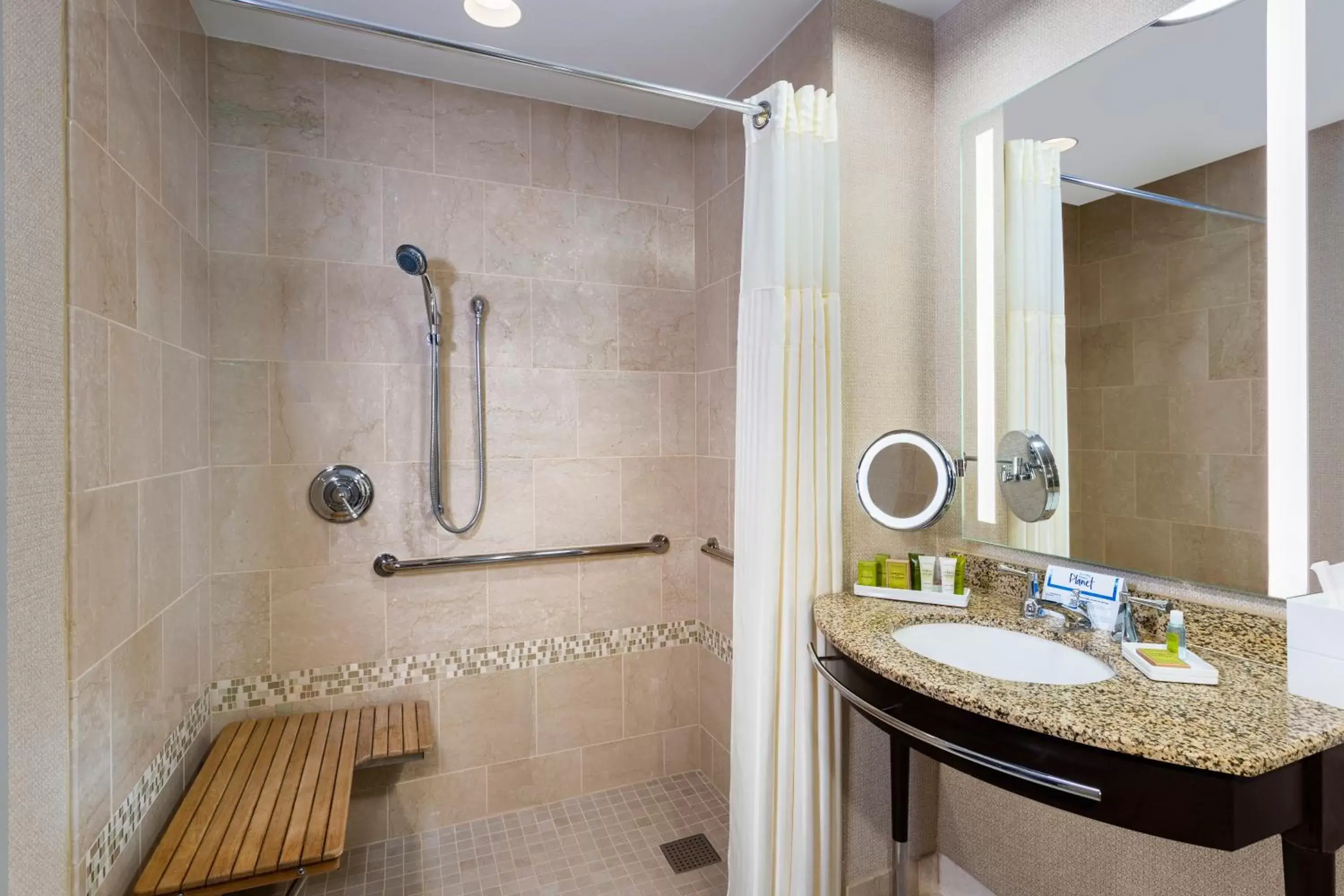 Bathroom in Hilton Americas- Houston